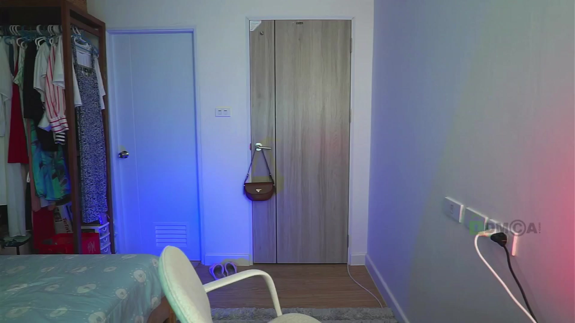 Gallery image thumbnail from Anna_Shine89's myfreecams stream on, 09/22/2024, 15:53 image 19 of 20