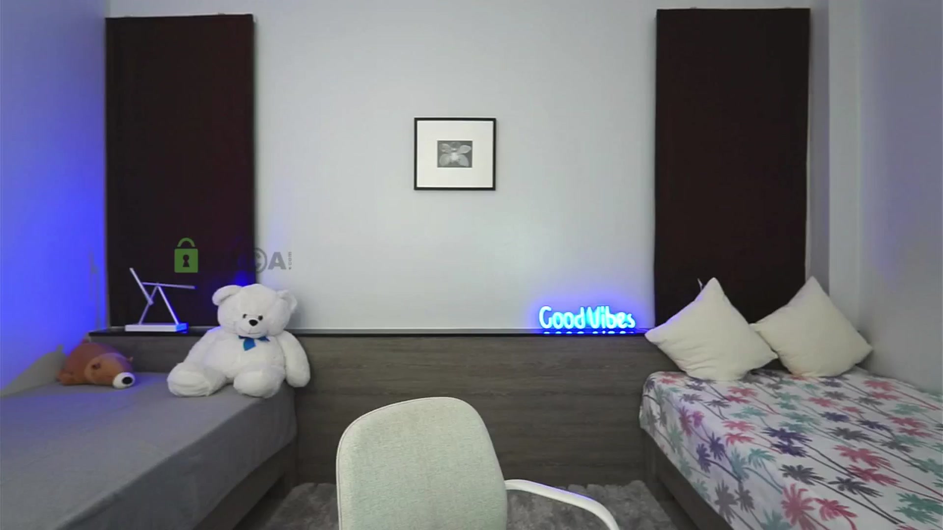 Gallery image thumbnail from Anna_Shine89's myfreecams stream on, 10/26/2024, 12:36 image 14 of 20