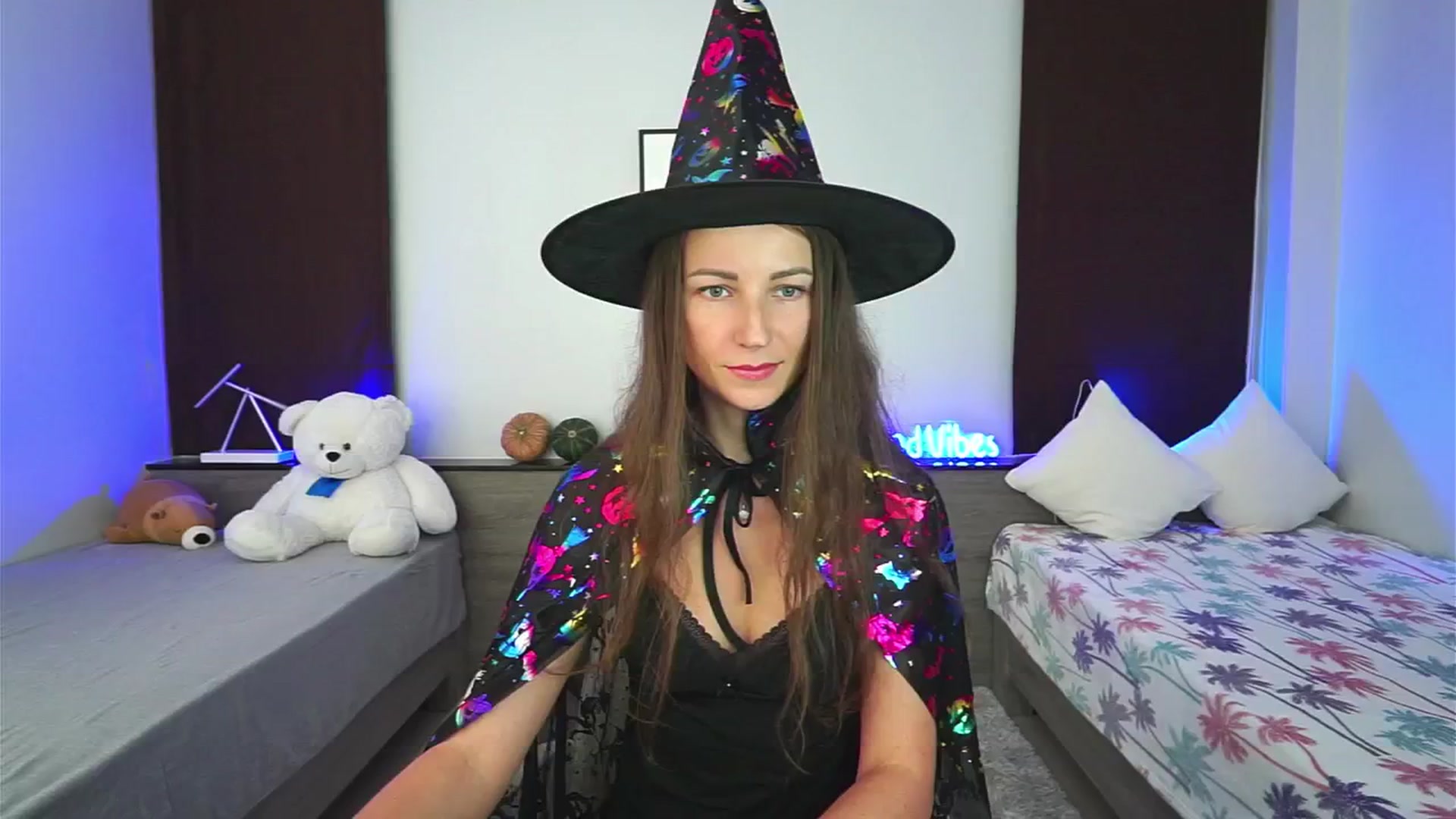 Gallery image thumbnail from Anna_Shine89's myfreecams stream on, 10/27/2024, 14:19 image 1 of 20