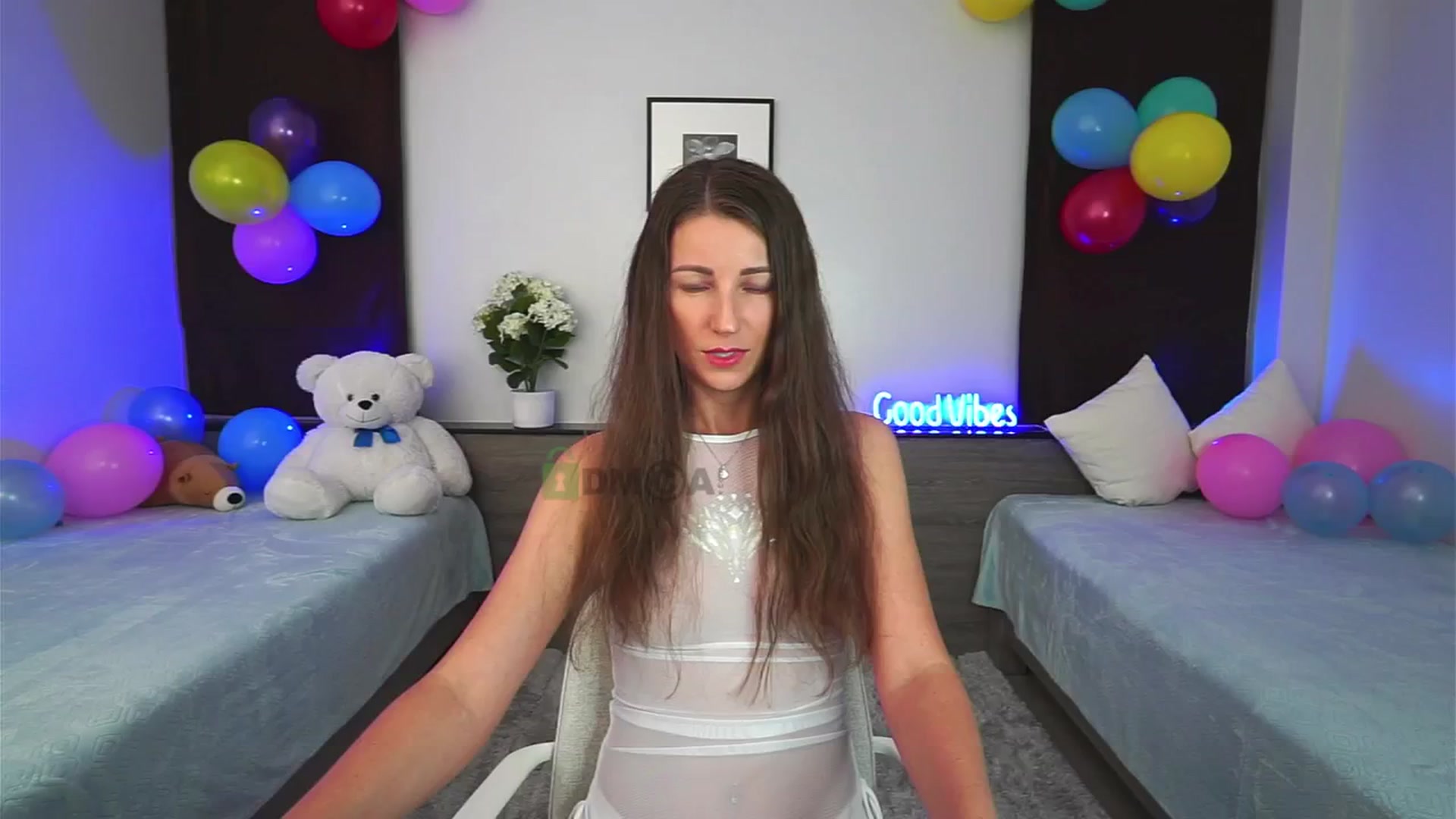 Gallery image thumbnail from Anna_Shine89's myfreecams stream on, 11/02/2024, 13:20 image 11 of 20