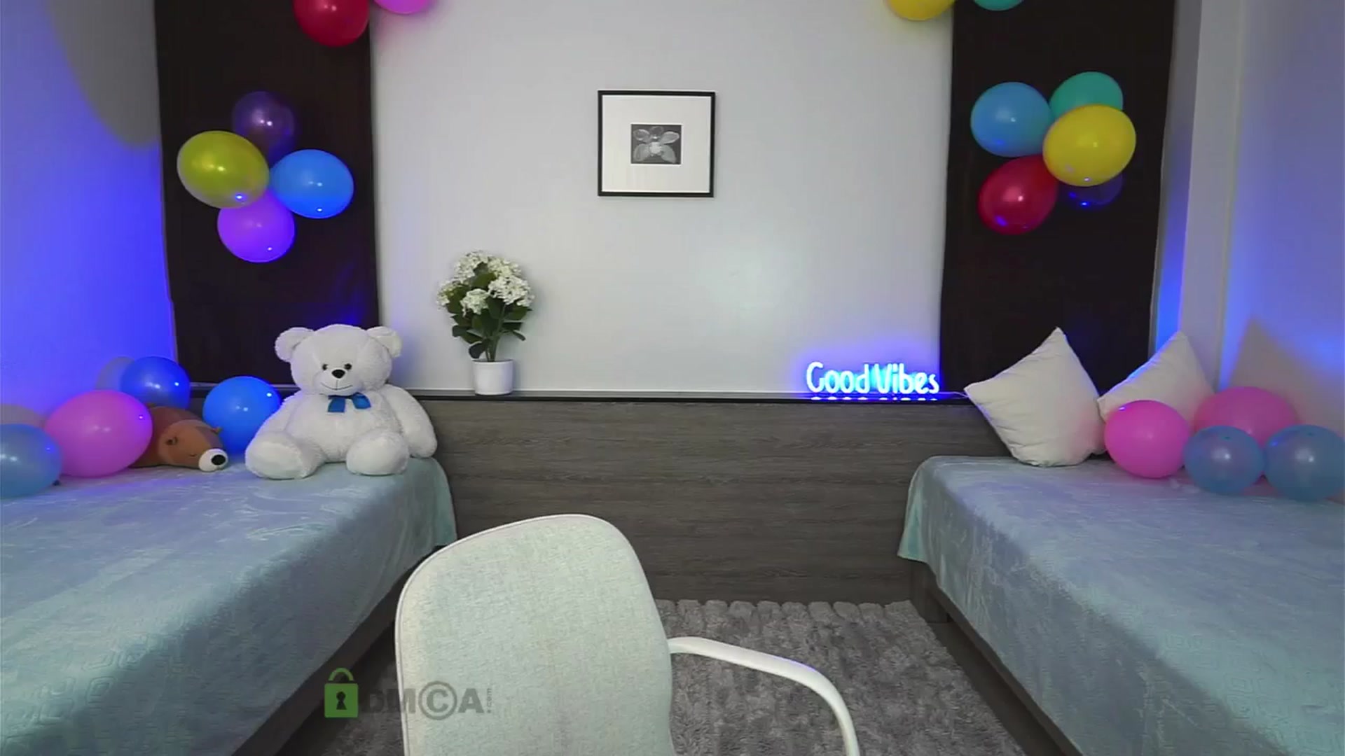 Gallery image thumbnail from Anna_Shine89's myfreecams stream on, 11/02/2024, 13:20 image 13 of 20