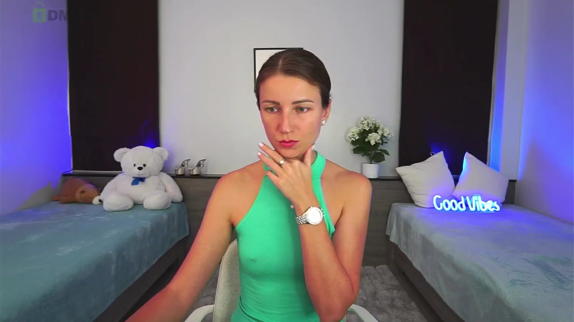 Gallery image thumbnail from Anna_Shine89's myfreecams stream on, 11/15/2024, 10:47 image 15 of 20