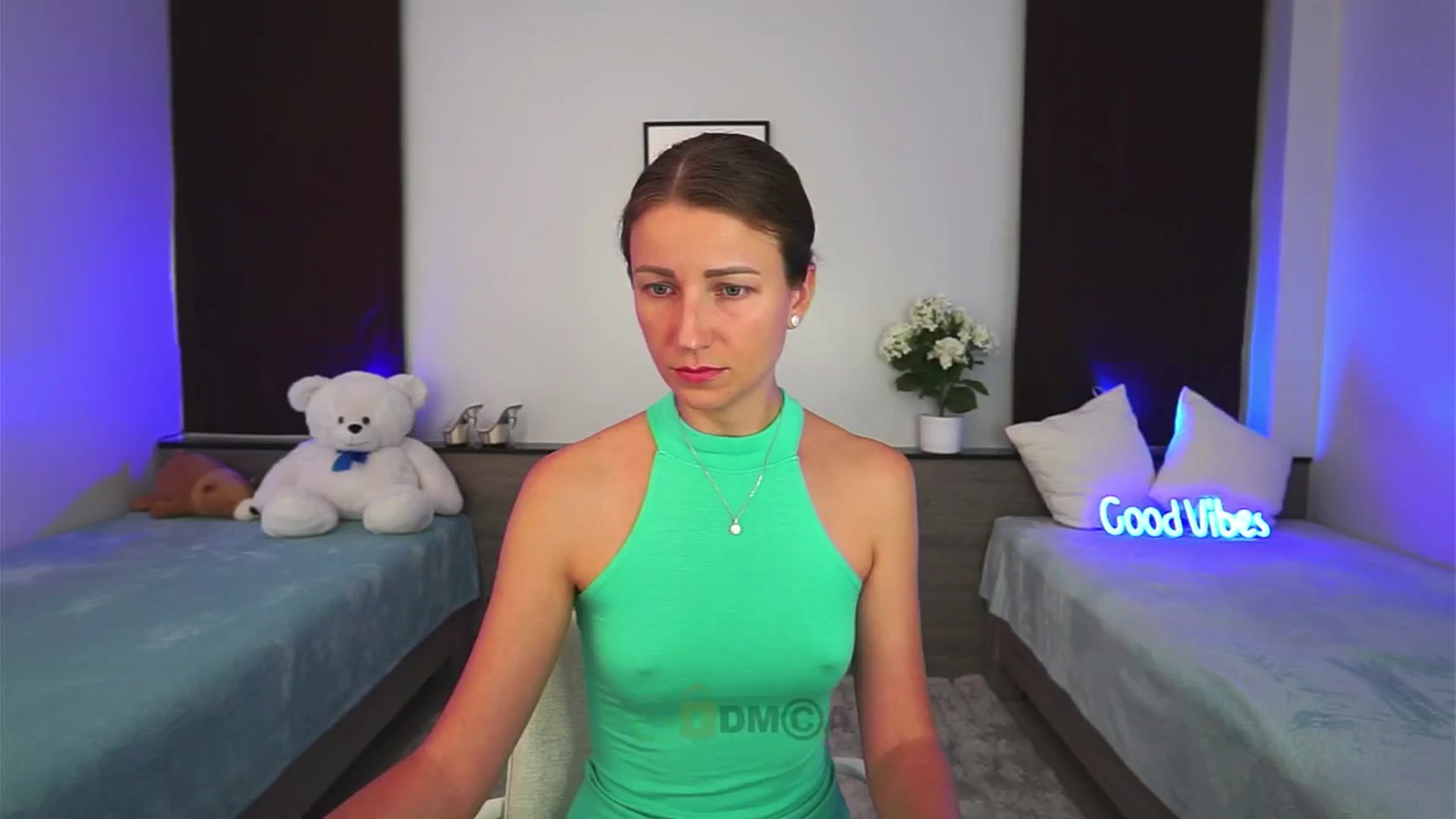 Gallery image thumbnail from Anna_Shine89's myfreecams stream on, 11/15/2024, 10:47 image 18 of 20