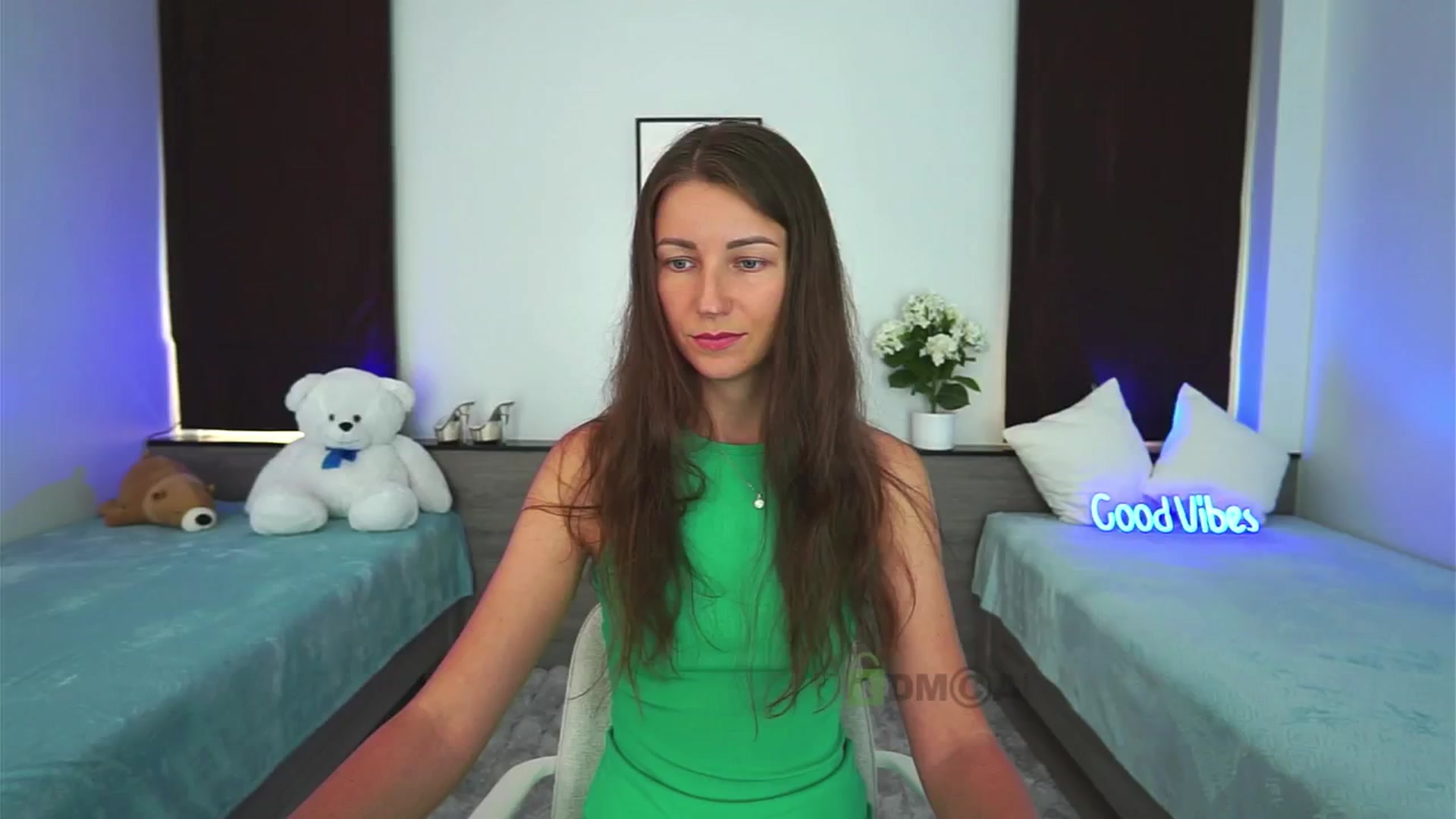 Gallery image thumbnail from Anna_Shine89's myfreecams stream on, 11/16/2024, 11:08 image 4 of 20