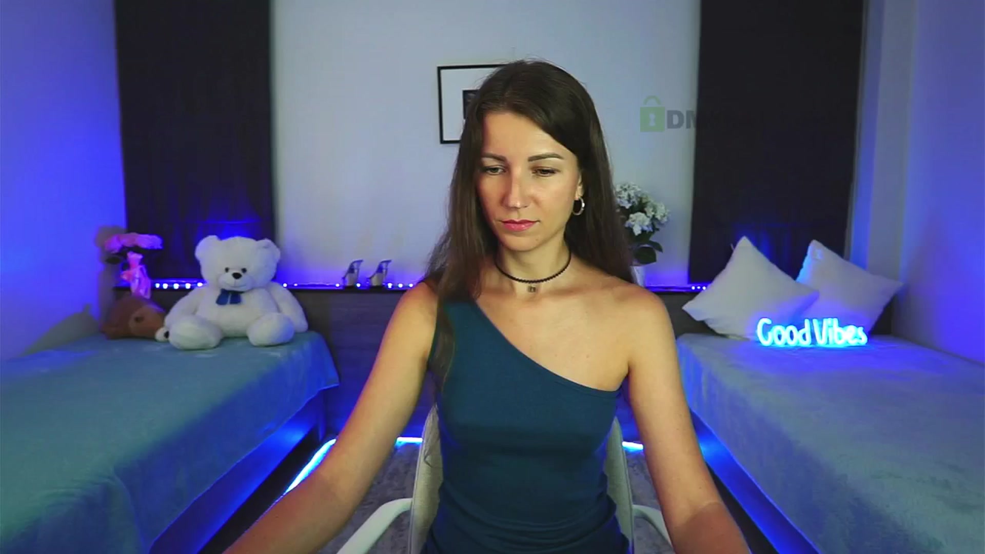 Gallery image thumbnail from Anna_Shine89's myfreecams stream on, 12/28/2024, 18:13 image 19 of 20