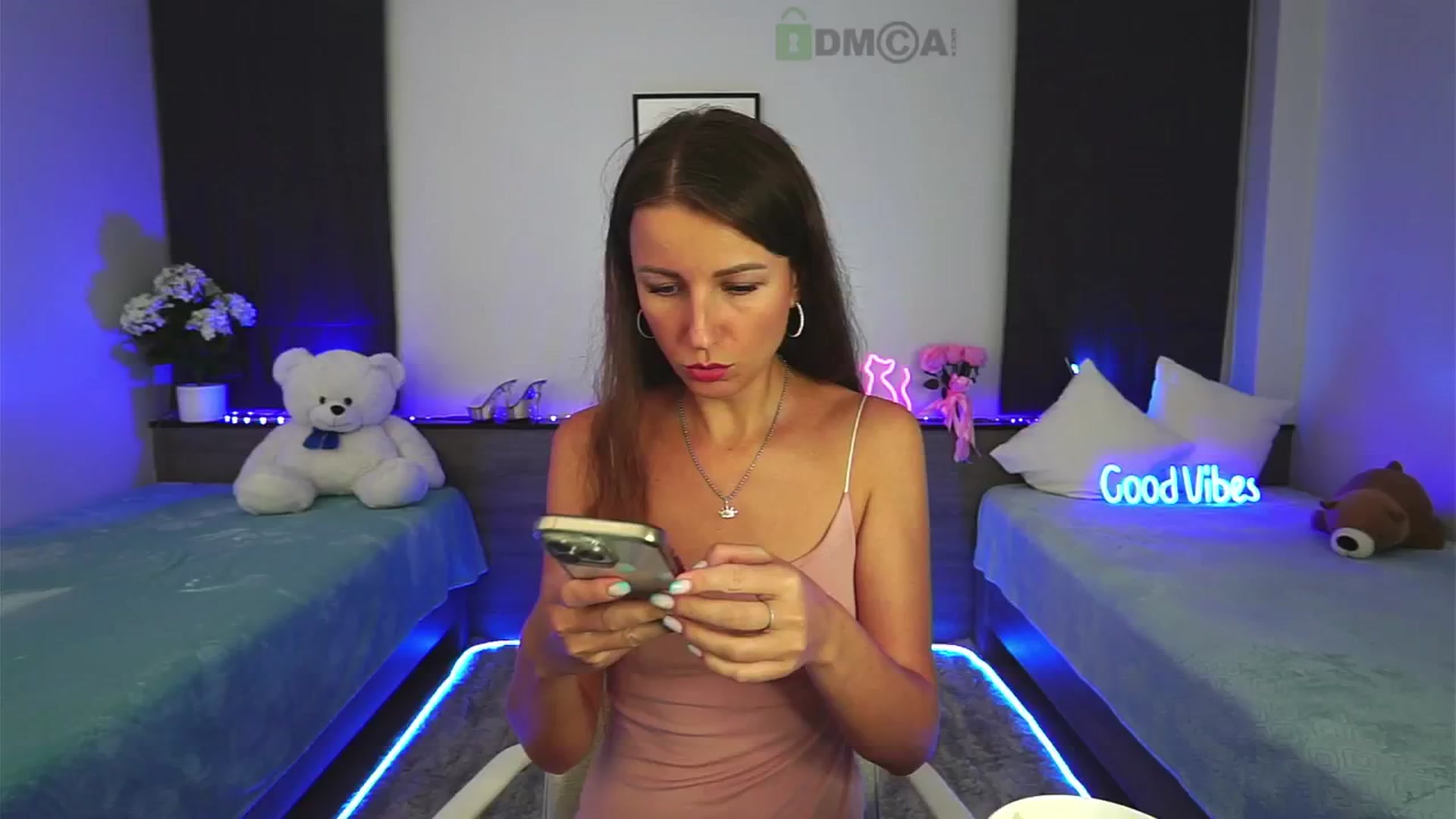 Gallery image thumbnail from Anna_Shine89's myfreecams stream on, 01/11/2025, 11:20 image 9 of 20