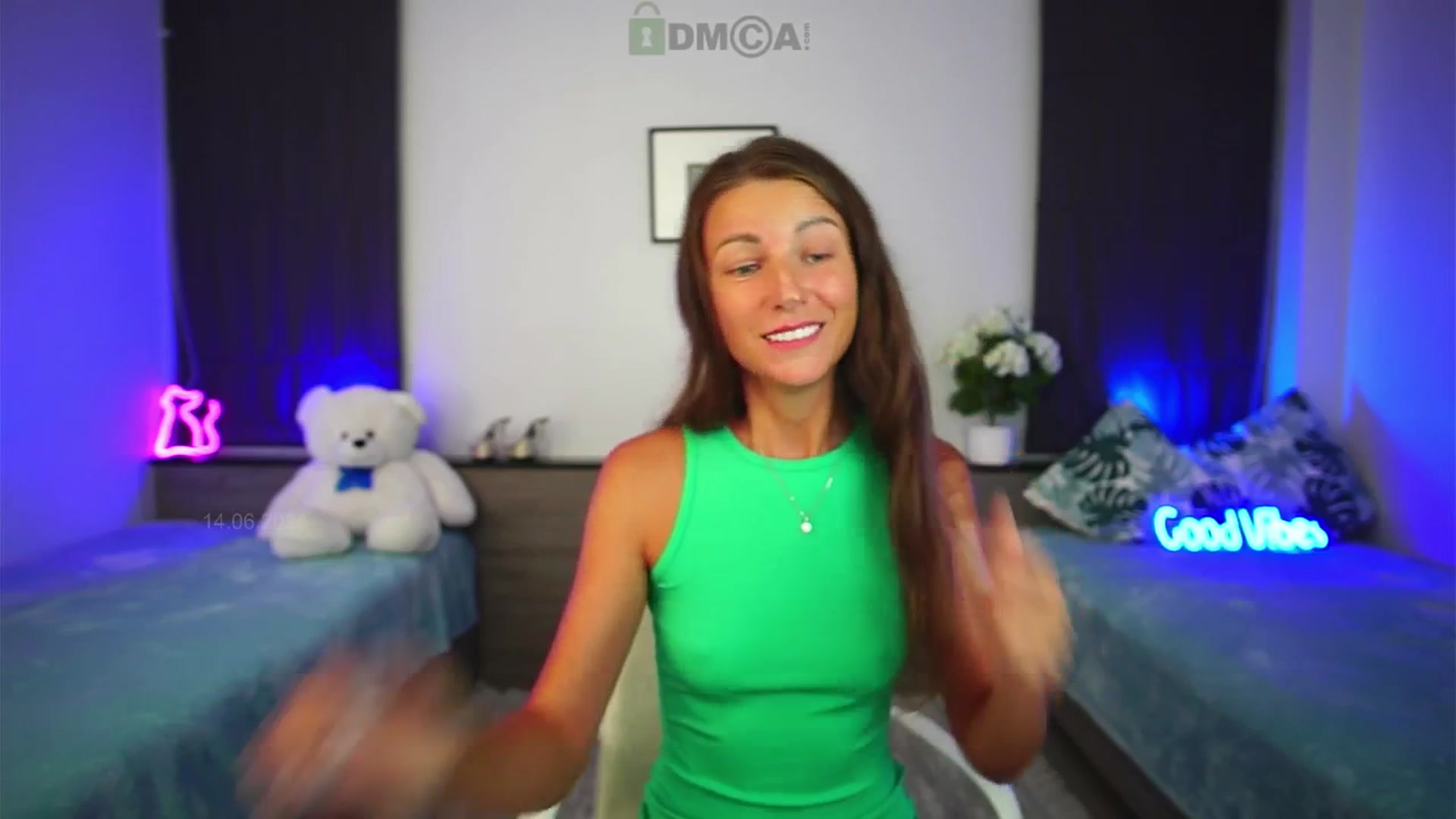 Gallery image thumbnail from Anna_Shine89's myfreecams stream on, 06/14/2025, 11:45 image 2 of 20