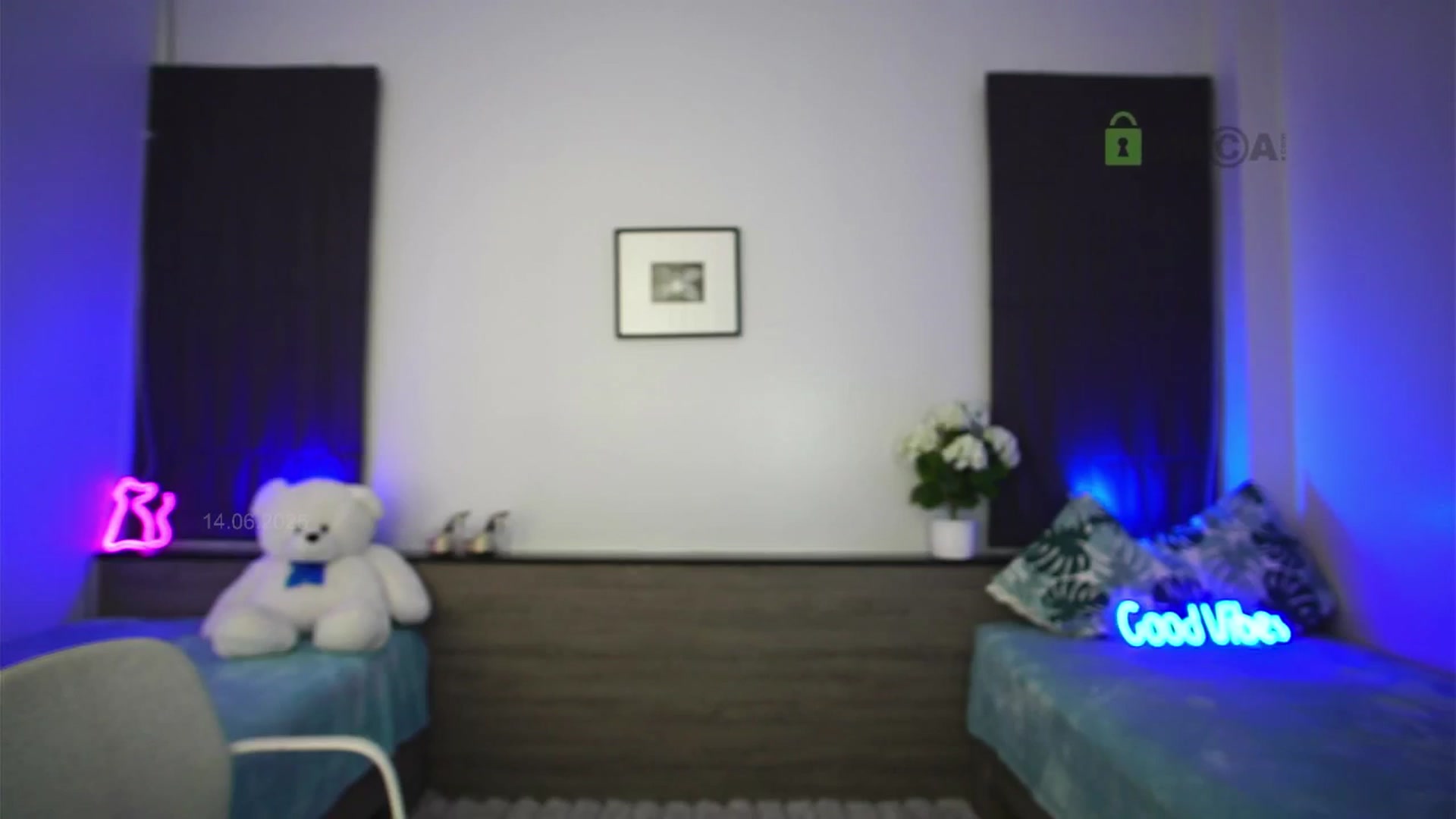 Gallery image thumbnail from Anna_Shine89's myfreecams stream on, 06/14/2025, 11:45 image 4 of 20