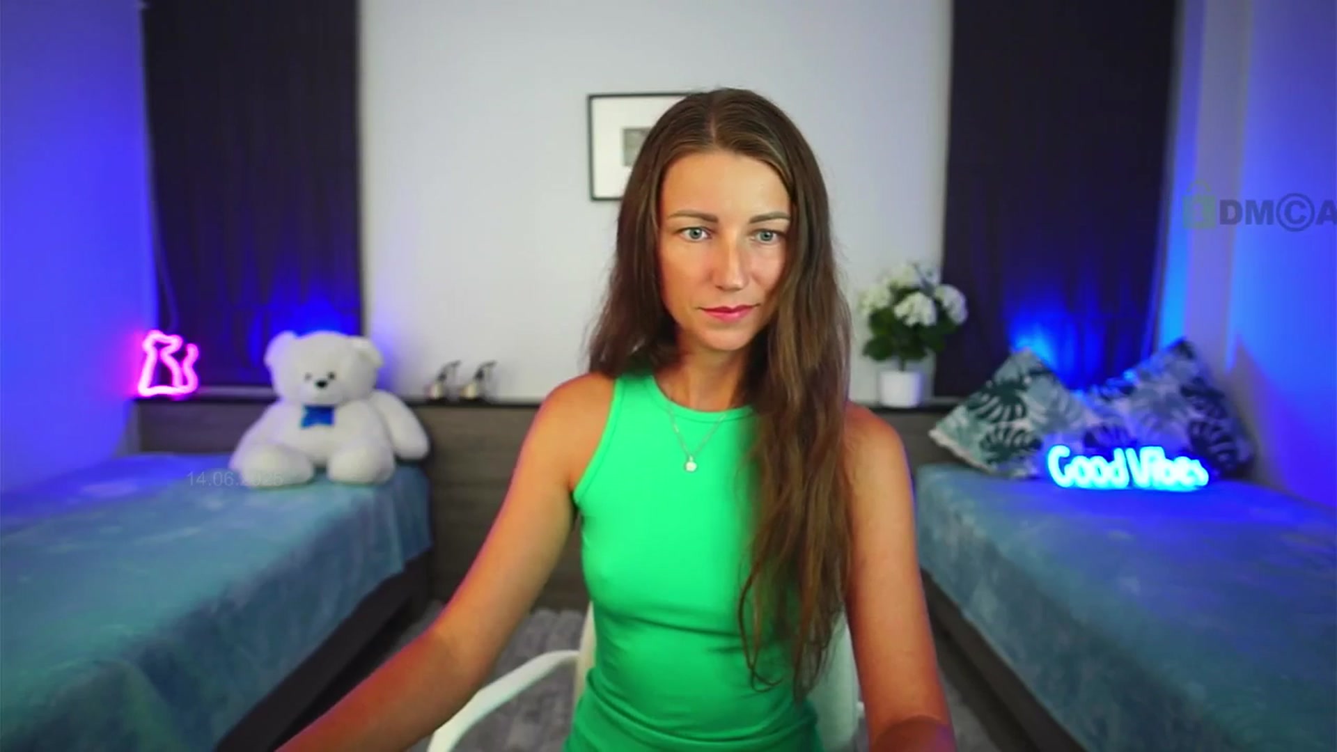 Gallery image thumbnail from Anna_Shine89's myfreecams stream on, 06/14/2025, 12:07 image 2 of 20