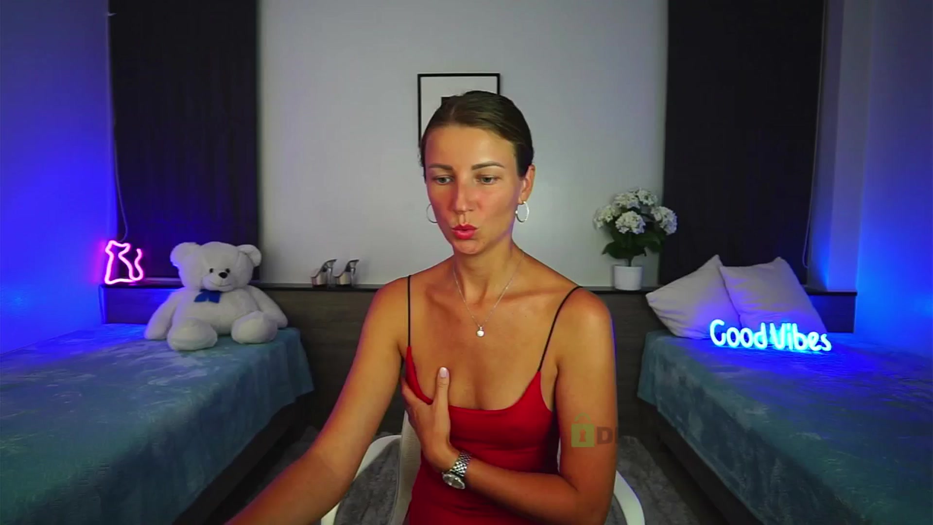 Gallery image thumbnail from Anna_Shine89's myfreecams stream on, 06/22/2025, 14:52 image 6 of 20