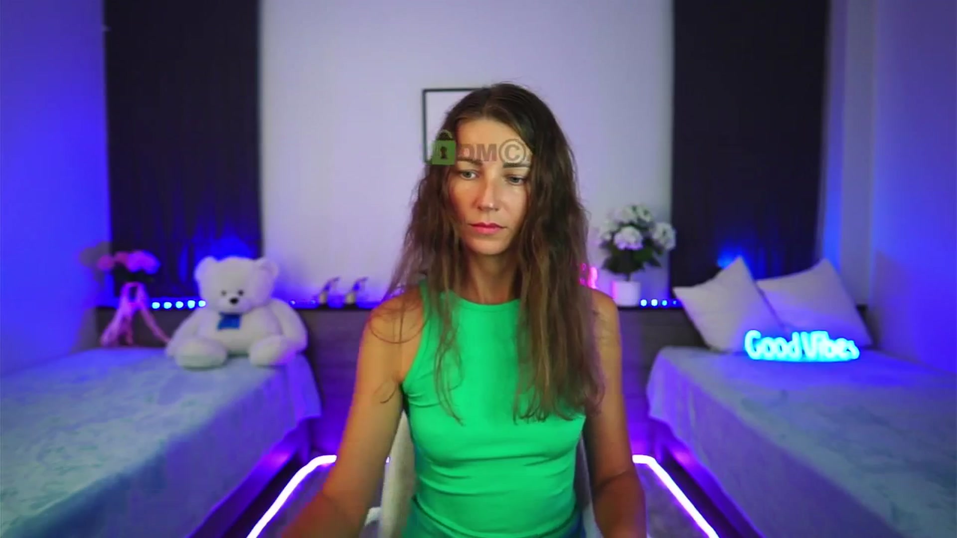 Gallery image thumbnail from Anna_Shine89's myfreecams stream on, 10/31/2025, 16:11 image 13 of 20