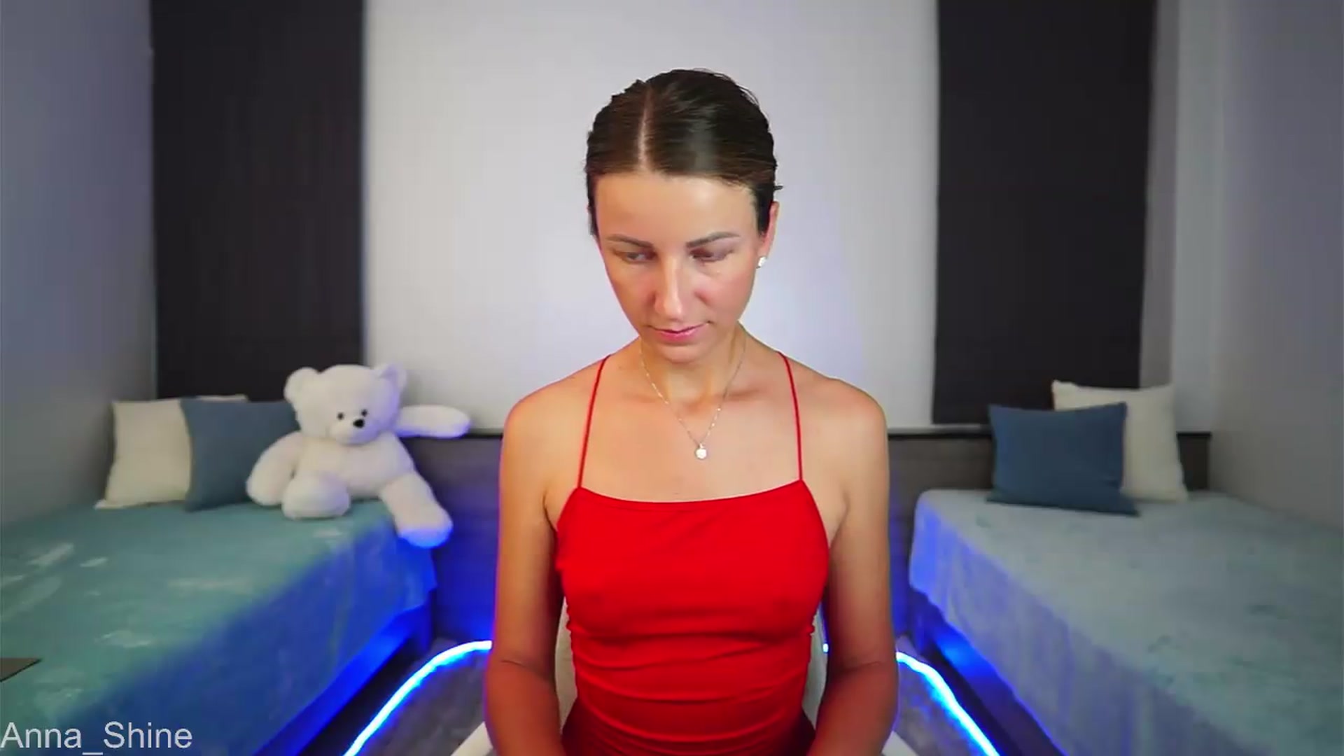 Gallery image thumbnail from Anna_Shine89's myfreecams stream on, 08/16/2026, 11:41 image 11 of 20