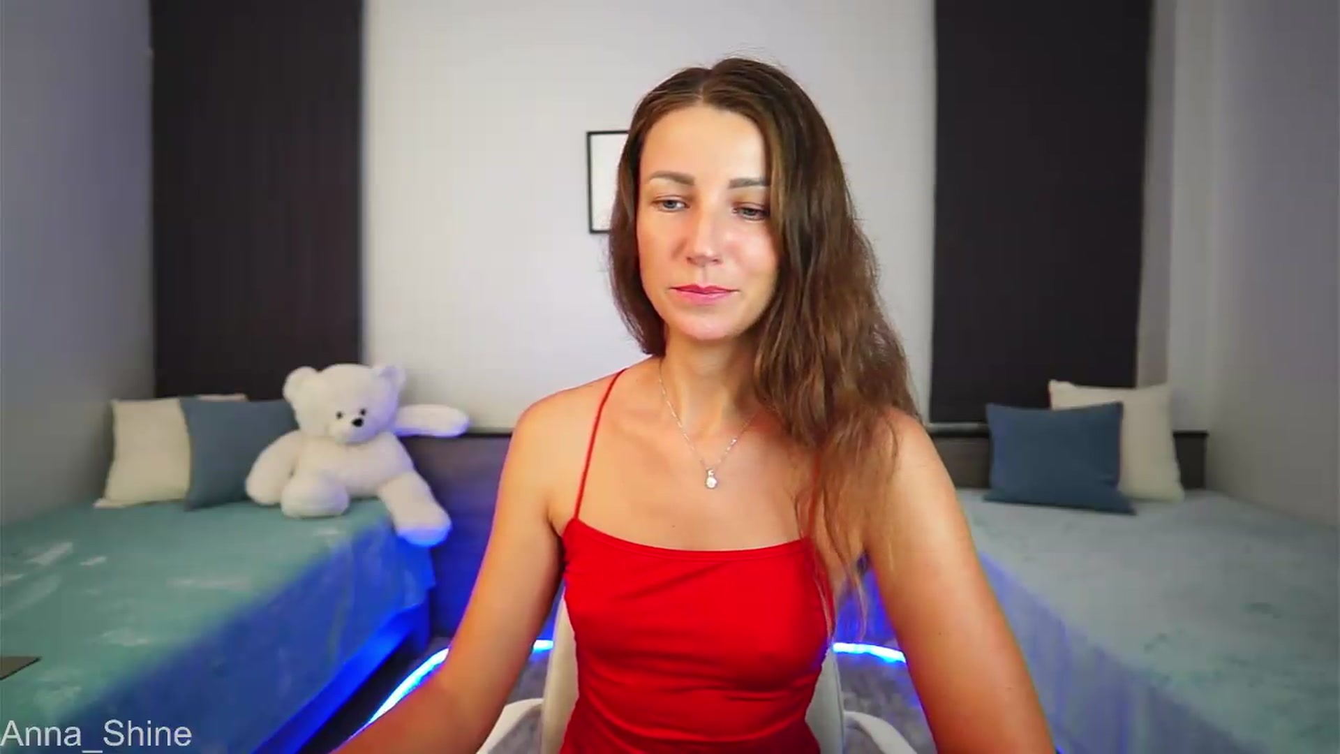 Gallery image thumbnail from Anna_Shine89's myfreecams stream on, 08/16/2026, 12:06 image 7 of 20
