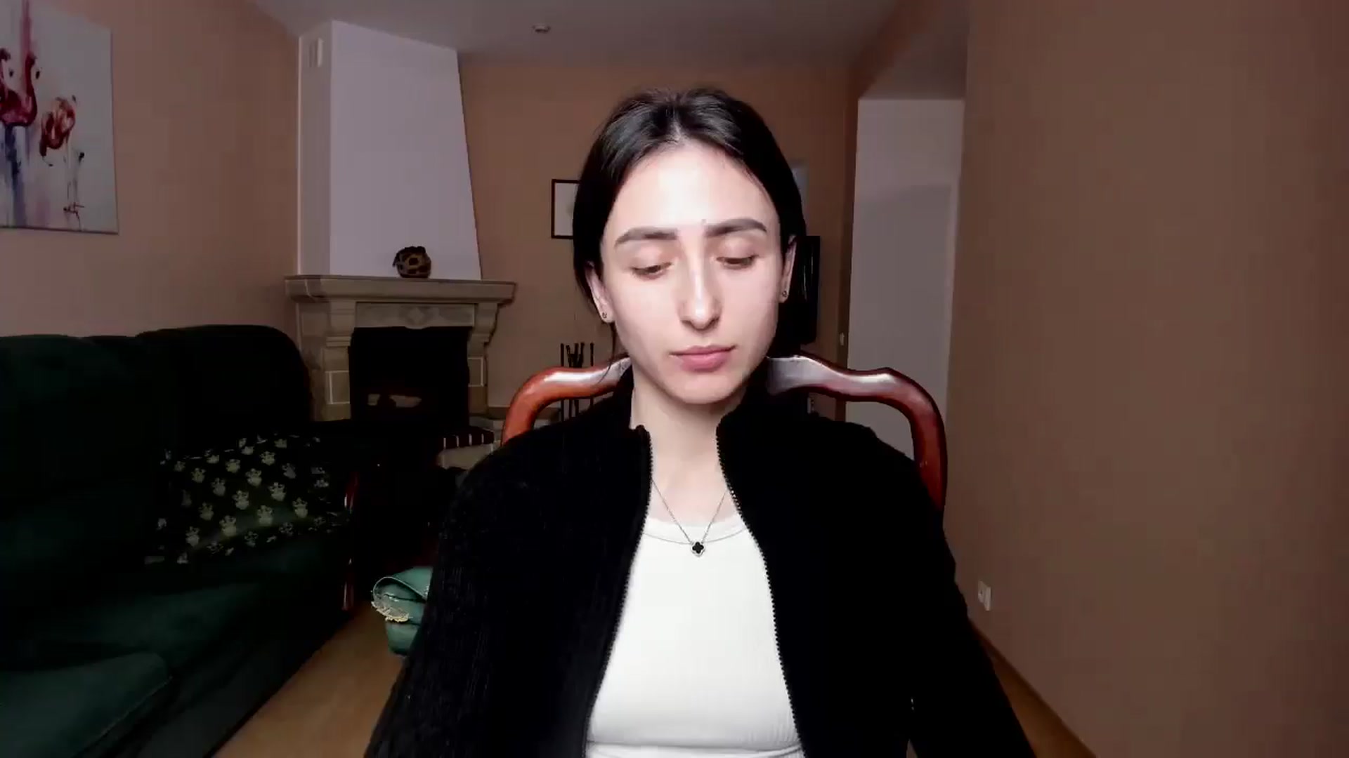 Gallery image thumbnail from Anna_Vovk's myfreecams stream on, 11/04/2025, 04:04 image 7 of 20