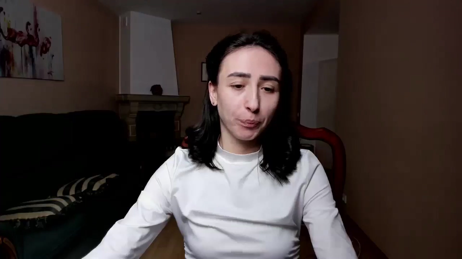 Gallery image thumbnail from Anna_Vovk's myfreecams stream on, 11/17/2025, 24:00 image 5 of 20