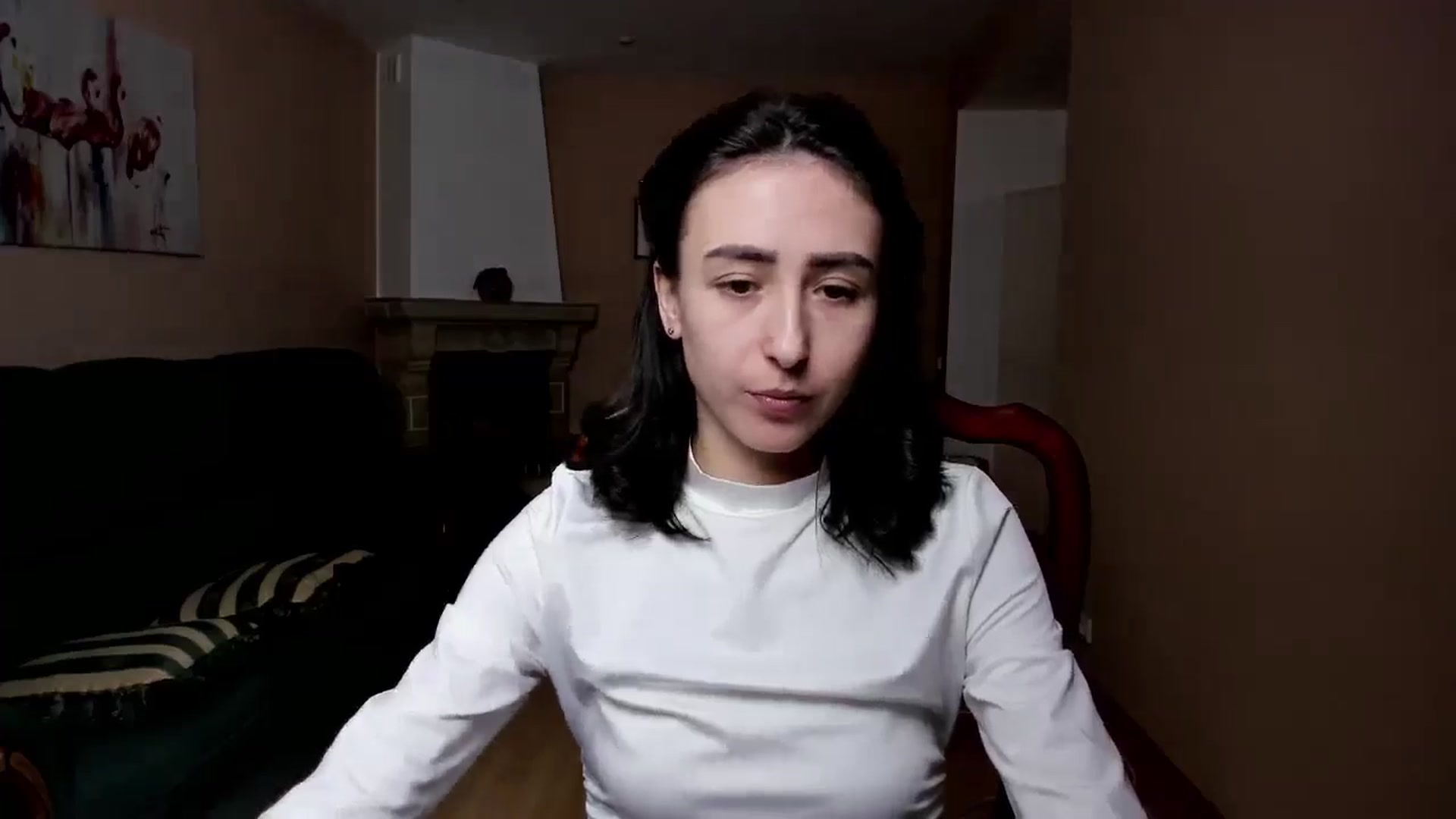 Gallery image thumbnail from Anna_Vovk's myfreecams stream on, 11/17/2025, 24:00 image 2 of 20