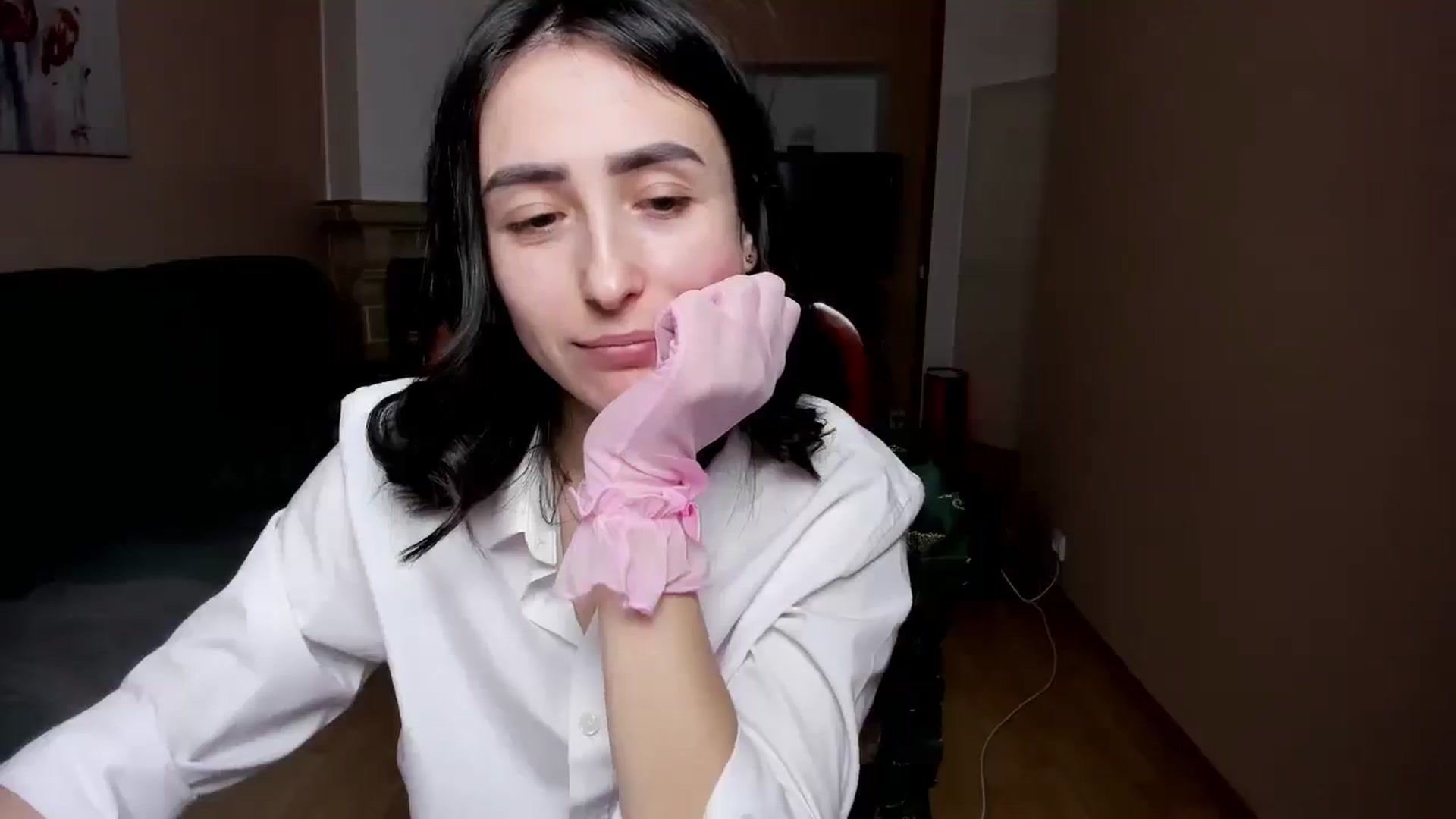 Gallery image thumbnail from Anna_Vovk's myfreecams stream on, 11/19/2025, 02:19 image 8 of 20