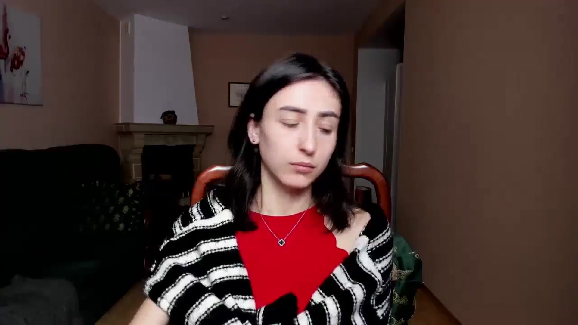 Gallery image thumbnail from Anna_Vovk's myfreecams stream on, 11/19/2025, 21:29 image 4 of 20