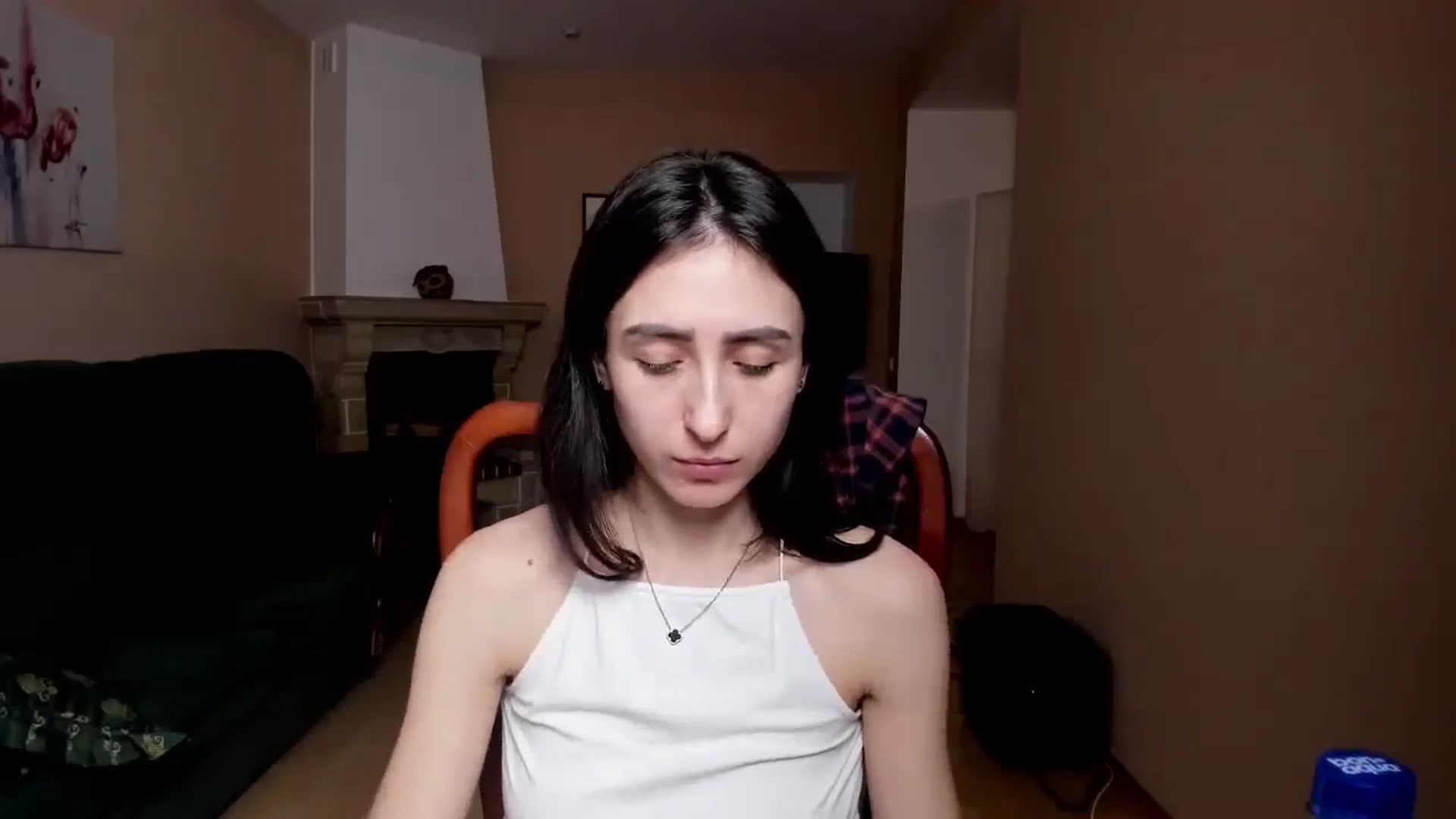 Gallery image thumbnail from Anna_Vovk's myfreecams stream on, 11/26/2025, 24:19 image 16 of 20