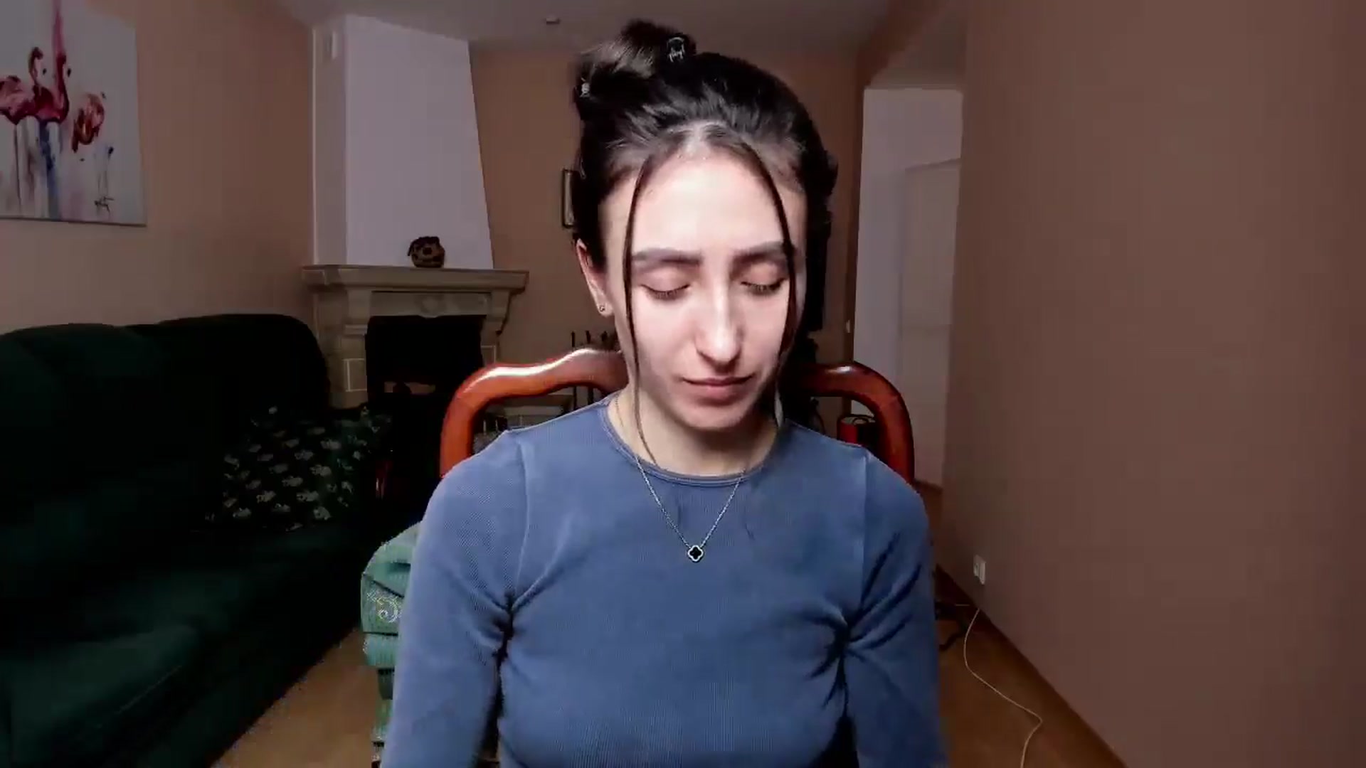 Gallery image thumbnail from Anna_Vovk's myfreecams stream on, 12/01/2025, 24:12 image 19 of 20