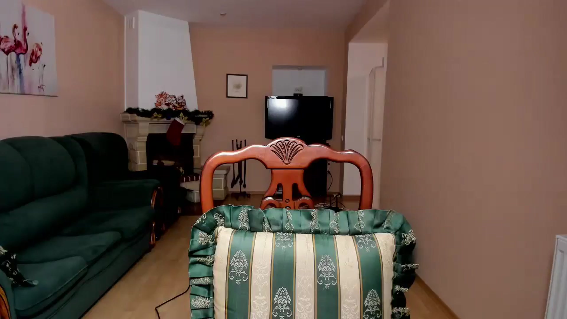 Gallery image thumbnail from Anna_Vovk's myfreecams stream on, 12/18/2025, 24:03 image 12 of 20