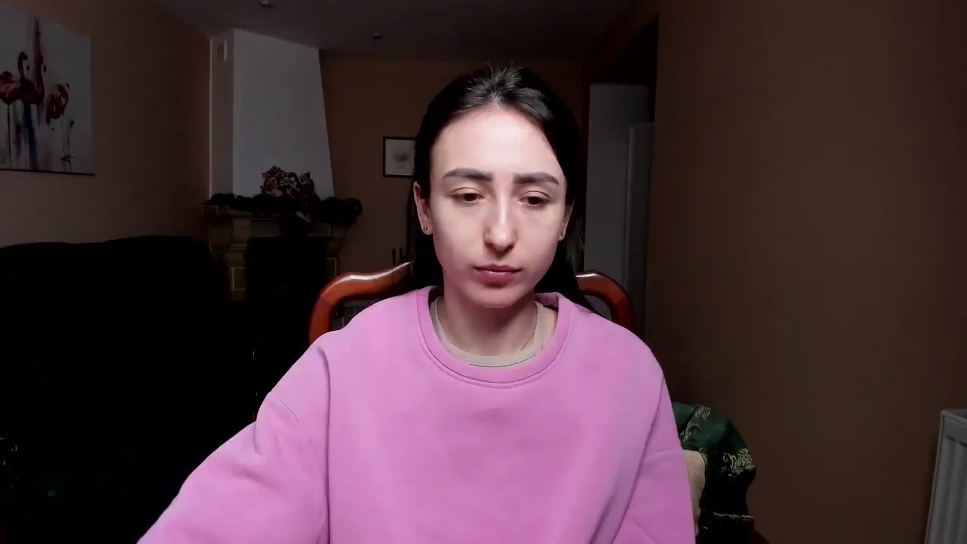 Gallery image thumbnail from Anna_Vovk's myfreecams stream on, 12/18/2025, 24:03 image 3 of 20