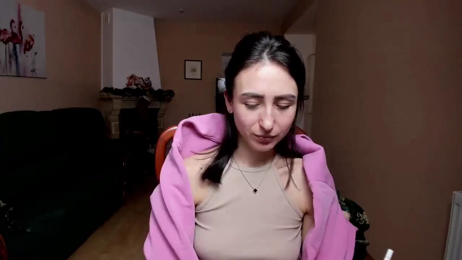 Gallery image thumbnail from Anna_Vovk's myfreecams stream on, 12/18/2025, 01:05 image 17 of 20