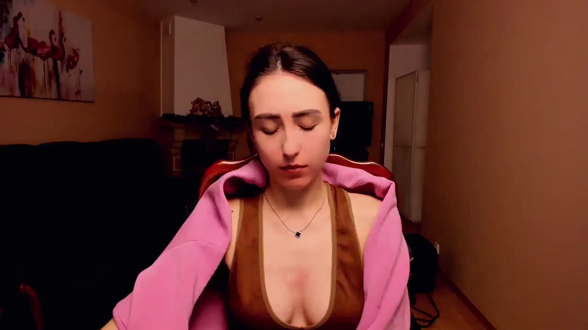 Gallery image thumbnail from Anna_Vovk's myfreecams stream on, 12/21/2025, 22:18 image 4 of 20