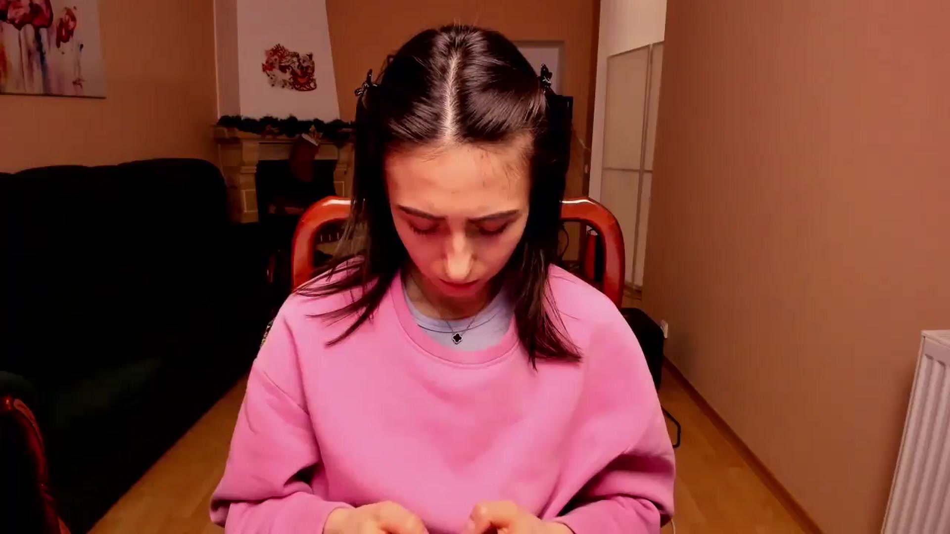 Gallery image thumbnail from Anna_Vovk's myfreecams stream on, 12/25/2025, 01:24 image 13 of 20