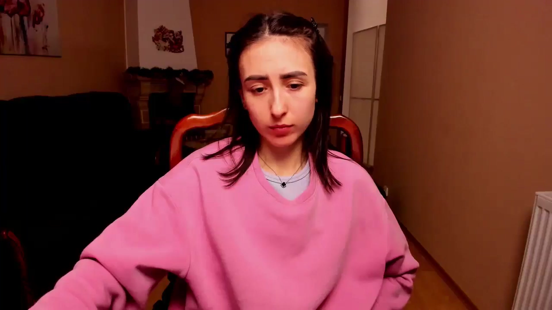 Gallery image thumbnail from Anna_Vovk's myfreecams stream on, 12/25/2025, 01:24 image 17 of 20