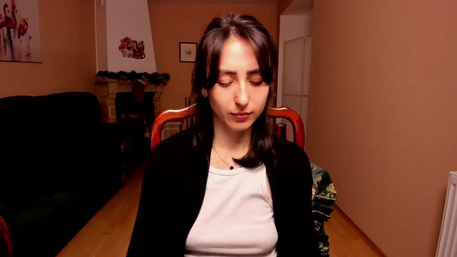 Gallery image thumbnail from Anna_Vovk's myfreecams stream on, 12/26/2025, 24:26 image 3 of 20