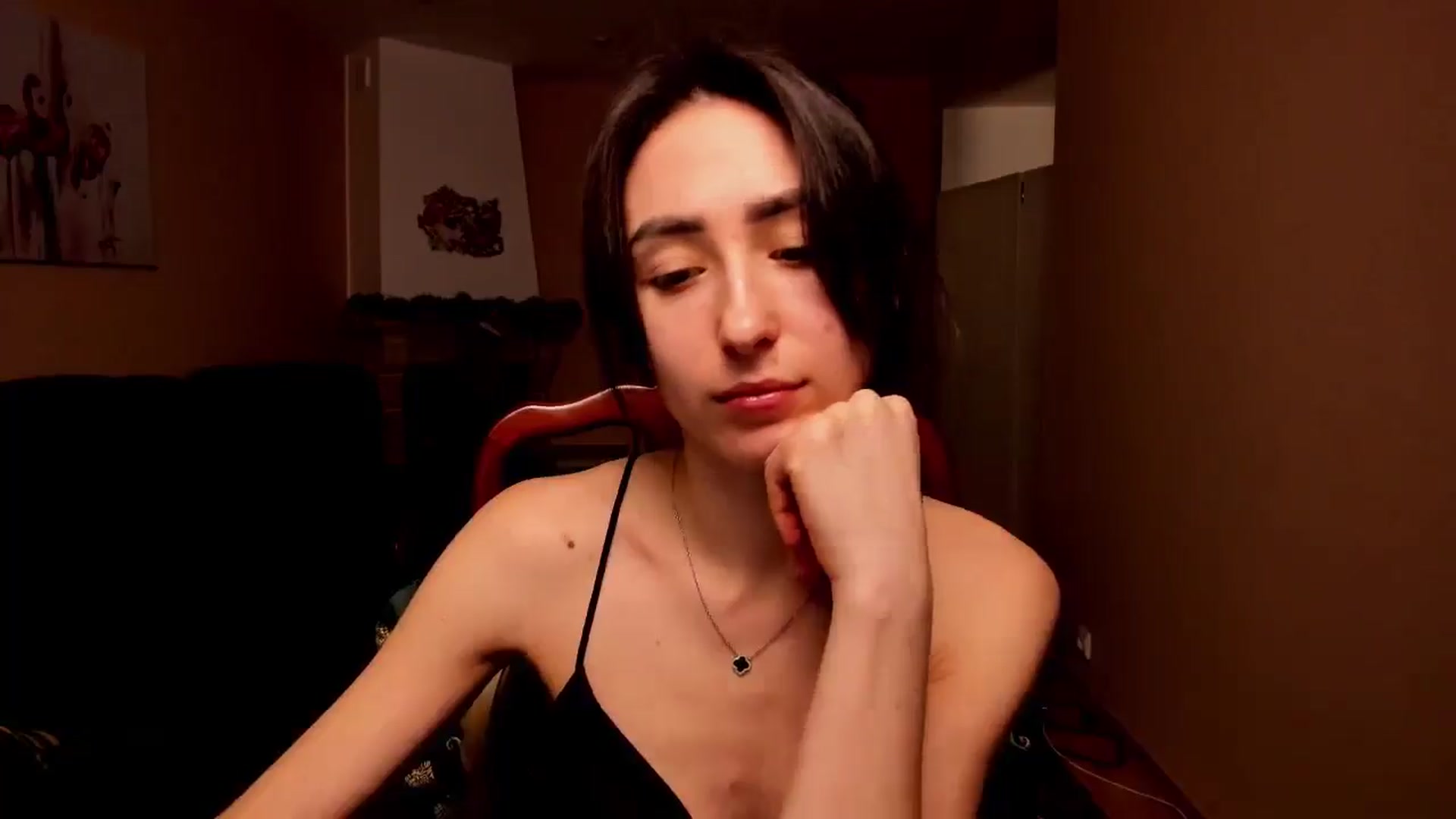 Gallery image thumbnail from Anna_Vovk's myfreecams stream on, 01/07/2026, 21:16 image 6 of 20