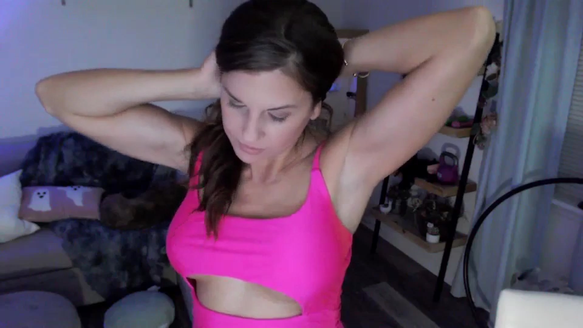 Gallery image thumbnail from Anna__Online's myfreecams stream on, 11/08/2023, 04:13 image 20 of 20