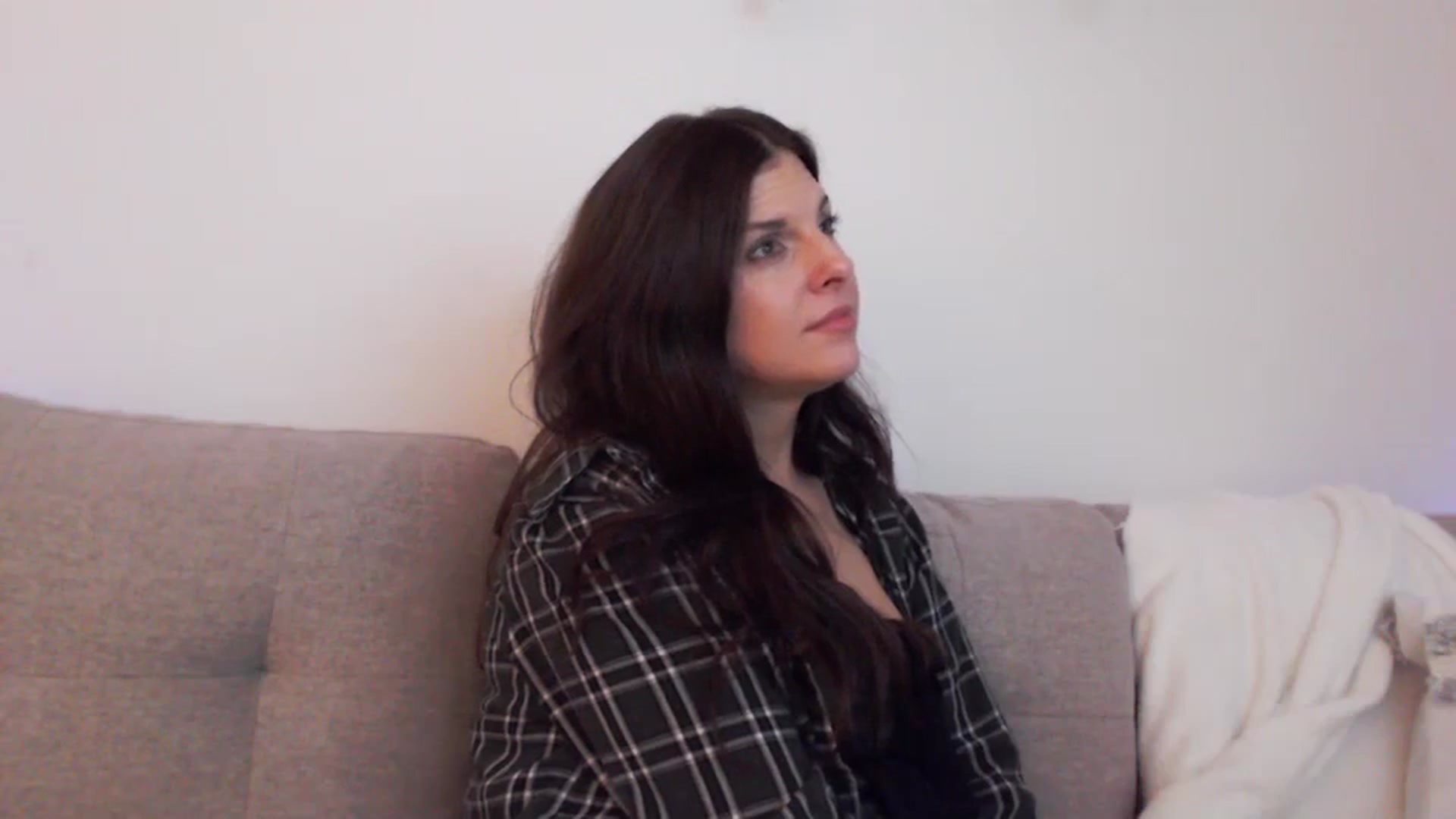 Gallery image thumbnail from Anna__Online's myfreecams stream on, 12/08/2023, 02:44 image 18 of 20