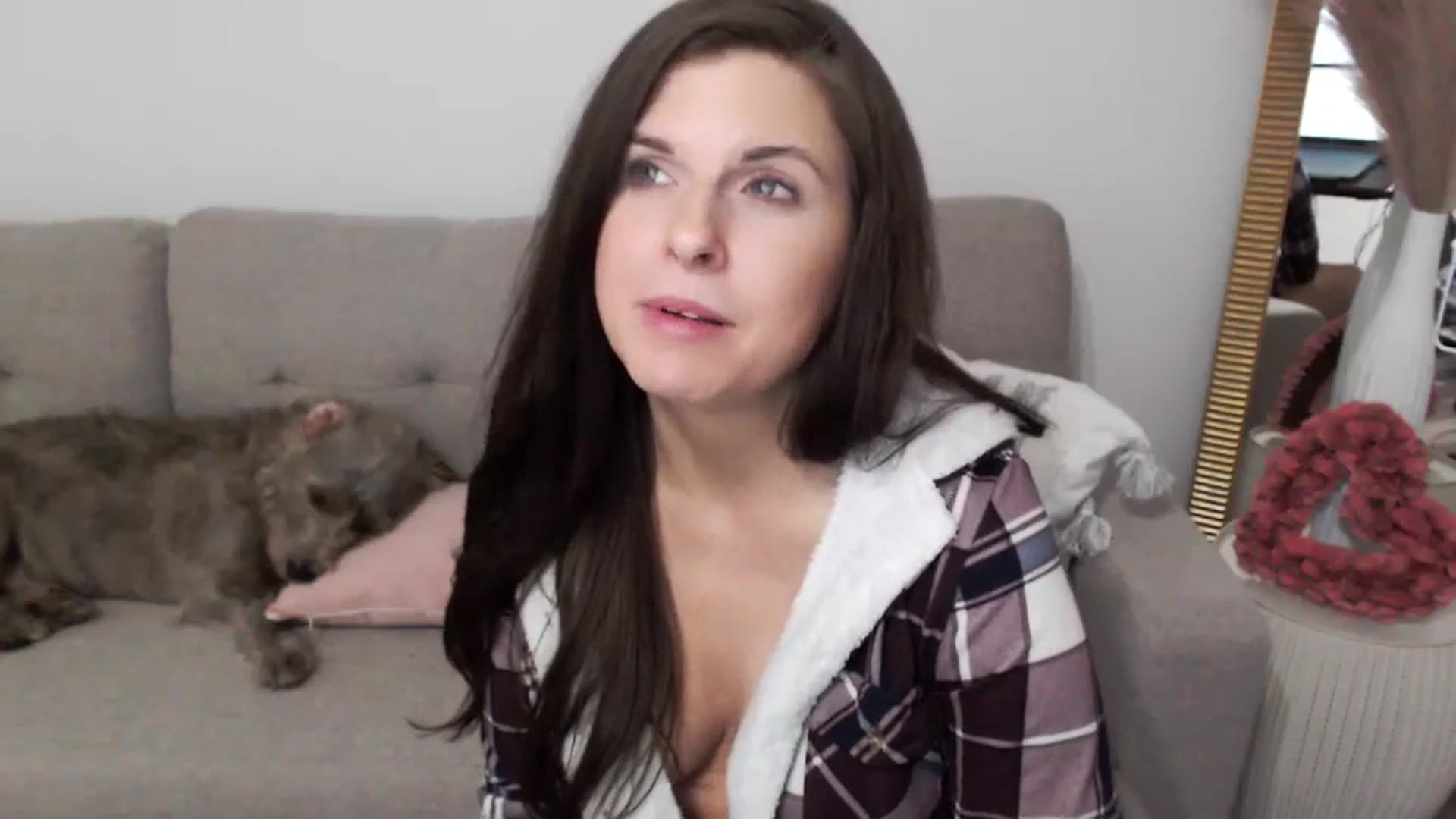 Gallery image thumbnail from Anna__Online's myfreecams stream on, 01/14/2024, 03:53 image 13 of 20