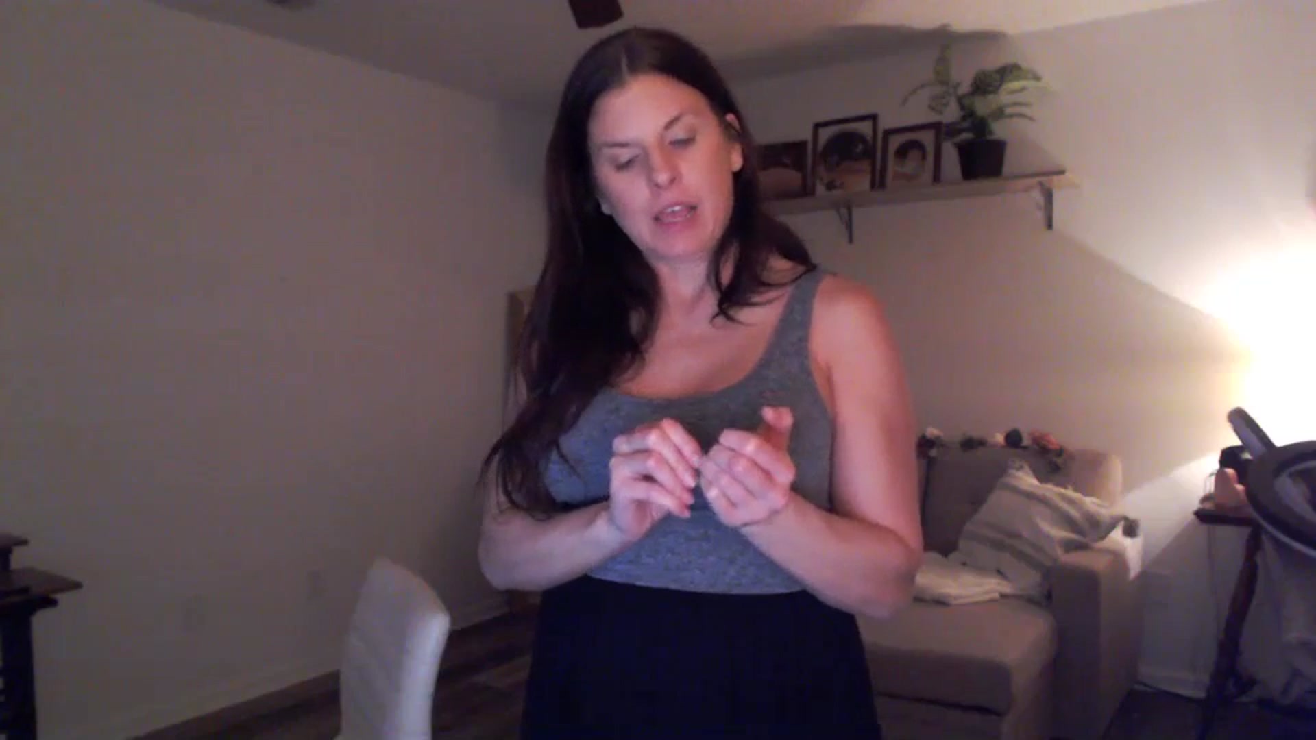Gallery image thumbnail from Anna__Online's myfreecams stream on, 02/16/2024, 03:39 image 15 of 20