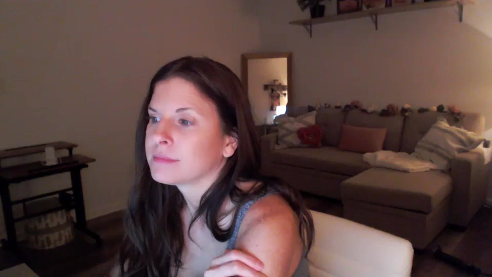 Gallery image thumbnail from Anna__Online's myfreecams stream on, 02/16/2024, 03:39 image 4 of 20