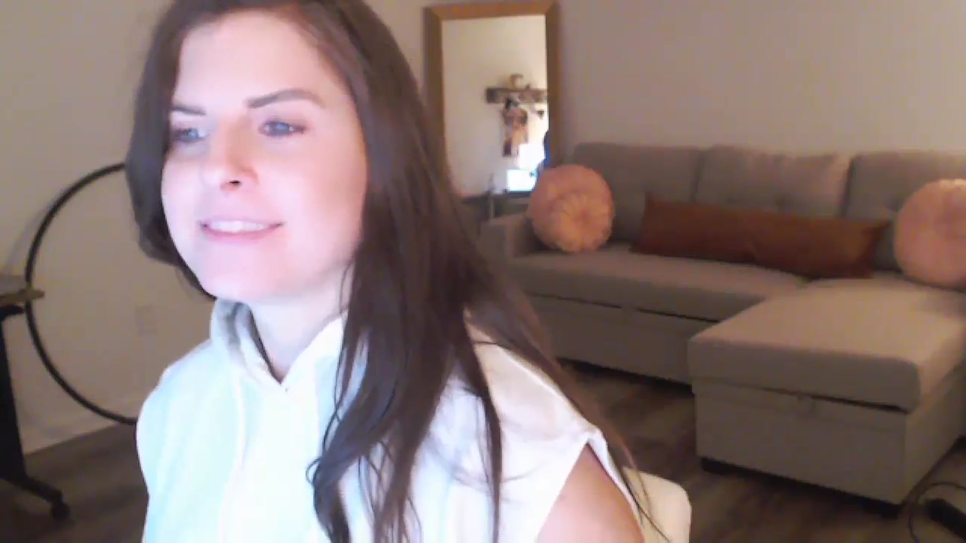 Gallery image thumbnail from Anna__Online's myfreecams stream on, 02/25/2024, 03:46 image 18 of 20