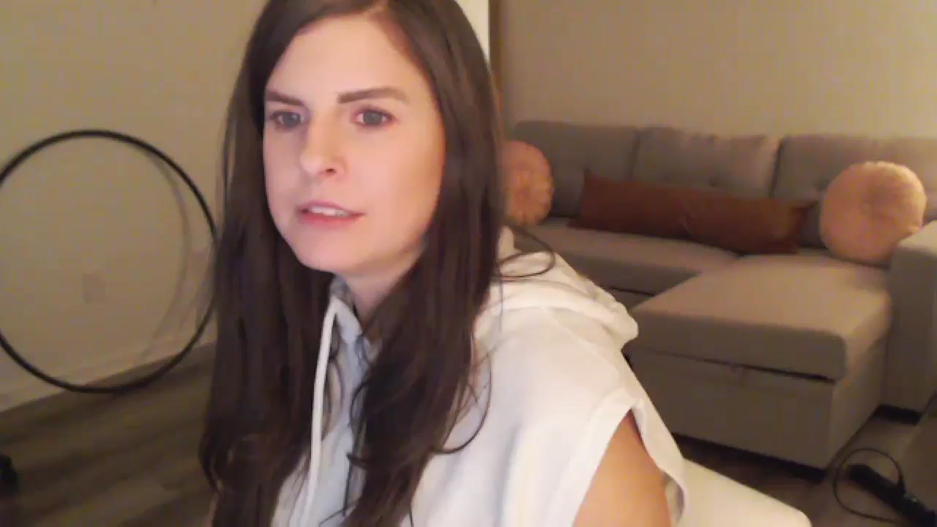 Gallery image thumbnail from Anna__Online's myfreecams stream on, 02/25/2024, 03:46 image 1 of 20