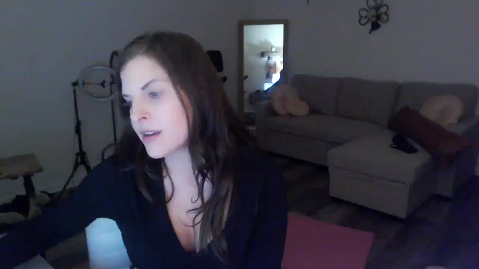 Gallery image thumbnail from Anna__Online's myfreecams stream on, 03/03/2024, 04:44 image 12 of 20