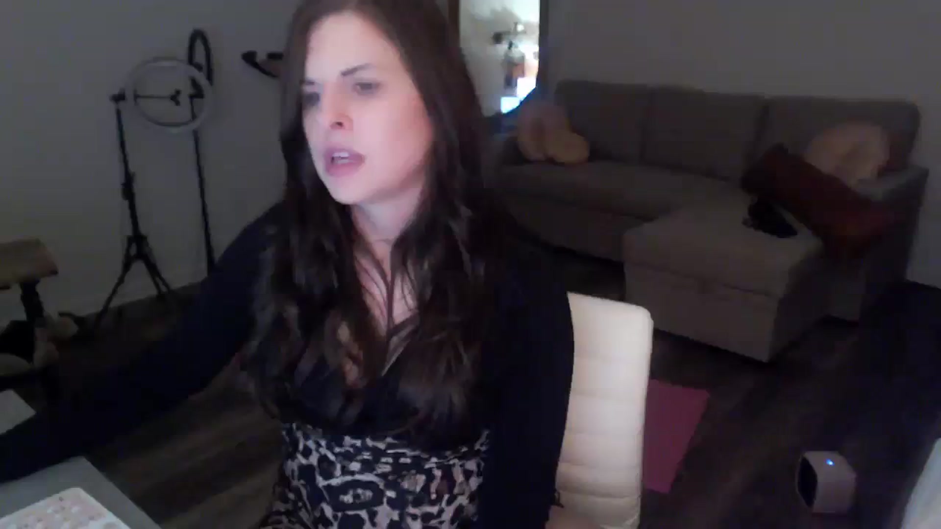 Gallery image thumbnail from Anna__Online's myfreecams stream on, 03/03/2024, 04:44 image 2 of 20