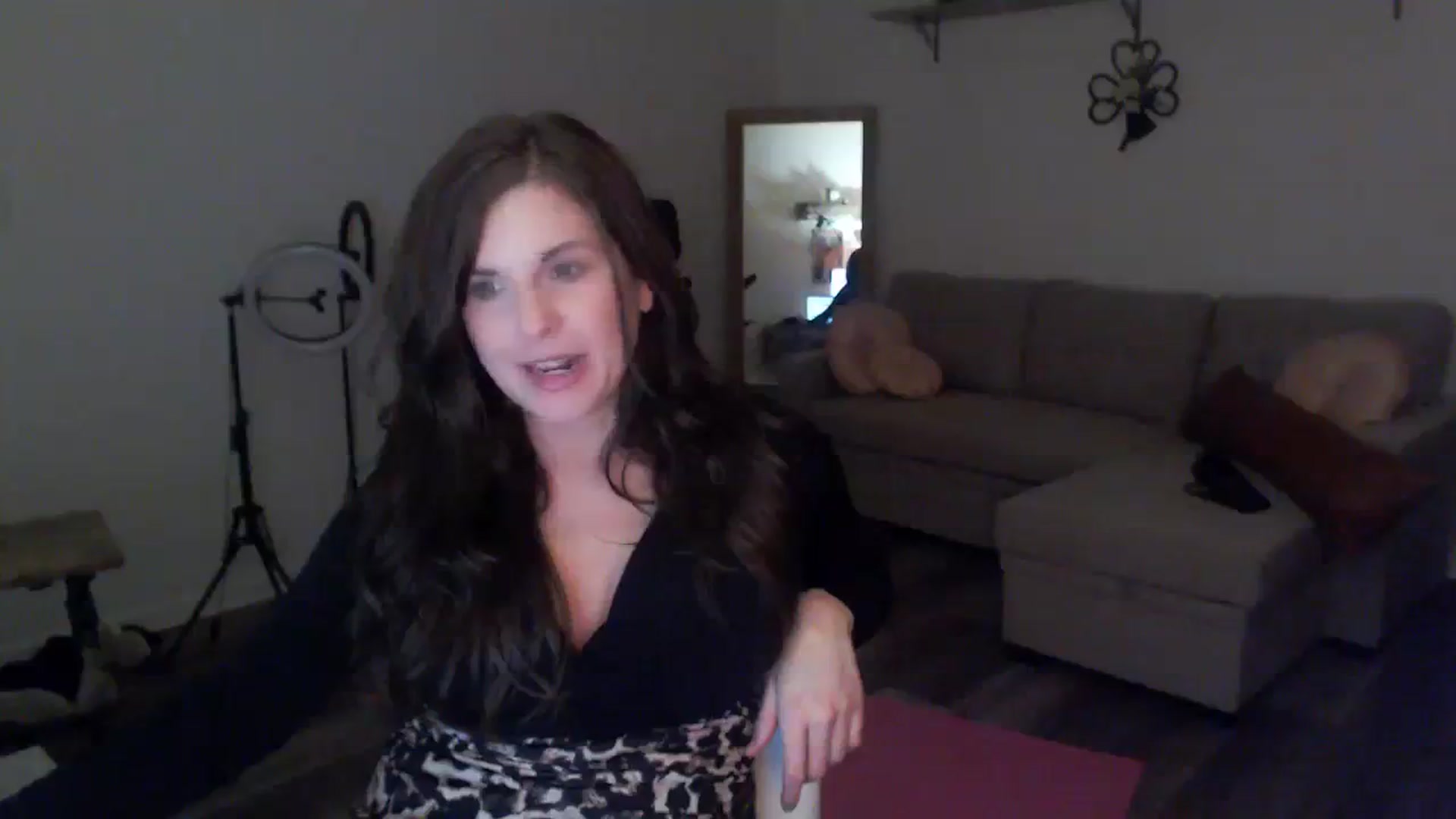 Gallery image thumbnail from Anna__Online's myfreecams stream on, 03/03/2024, 04:44 image 6 of 20