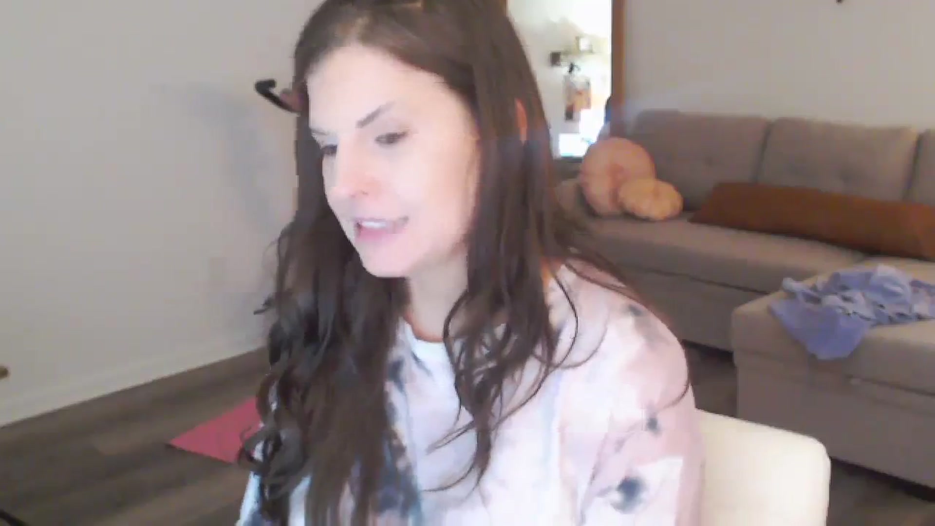 Gallery image thumbnail from Anna__Online's myfreecams stream on, 03/03/2024, 22:10 image 2 of 20