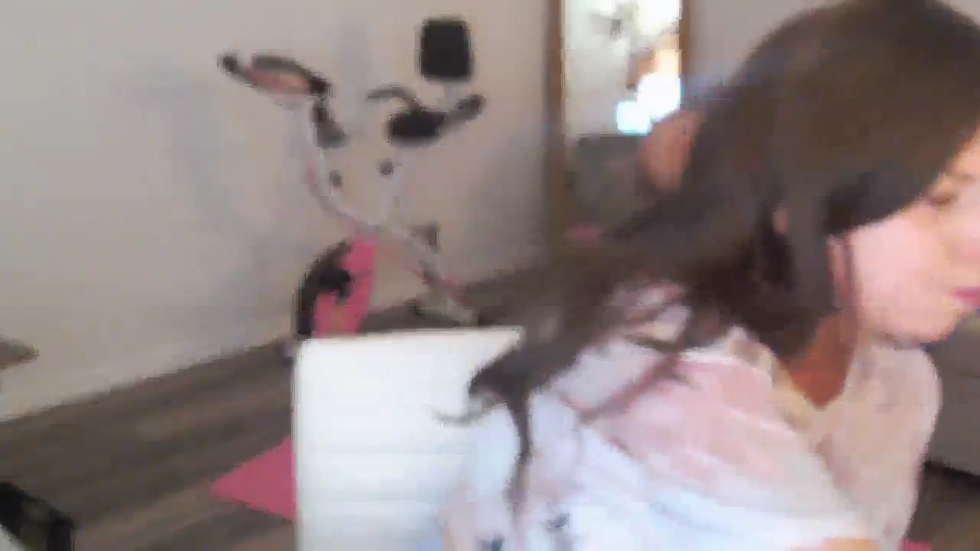 Gallery image thumbnail from Anna__Online's myfreecams stream on, 03/03/2024, 22:10 image 13 of 20
