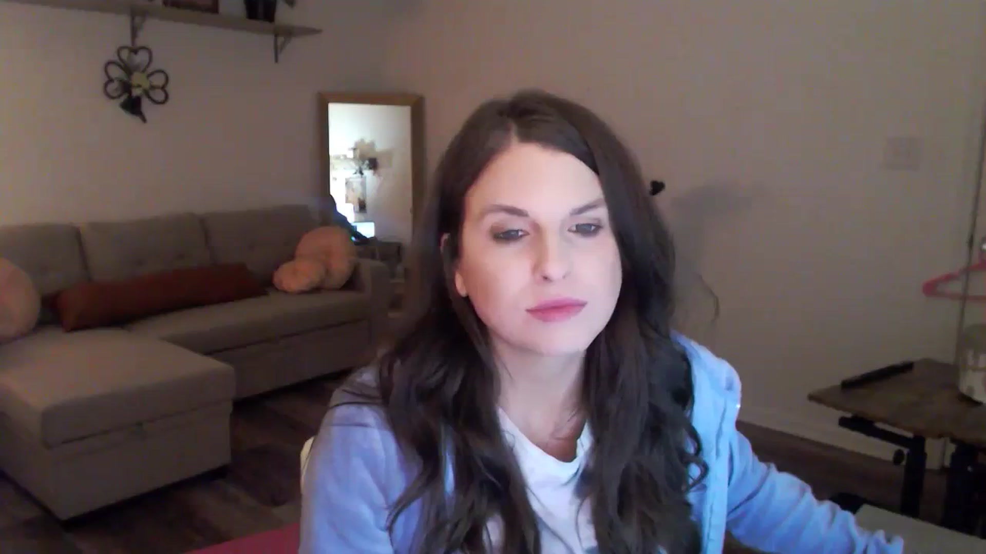 Gallery image thumbnail from Anna__Online's myfreecams stream on, 03/04/2024, 03:07 image 10 of 20