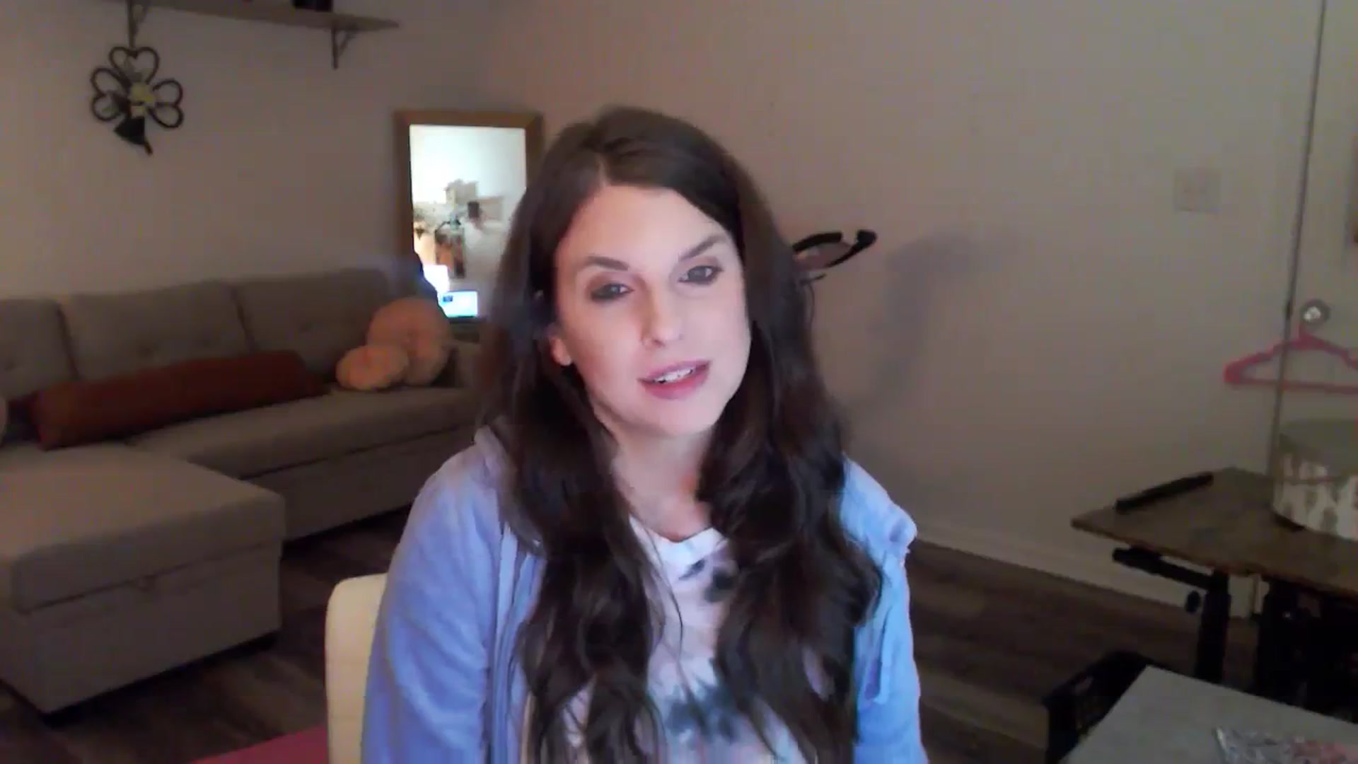 Gallery image thumbnail from Anna__Online's myfreecams stream on, 03/04/2024, 03:07 image 6 of 20