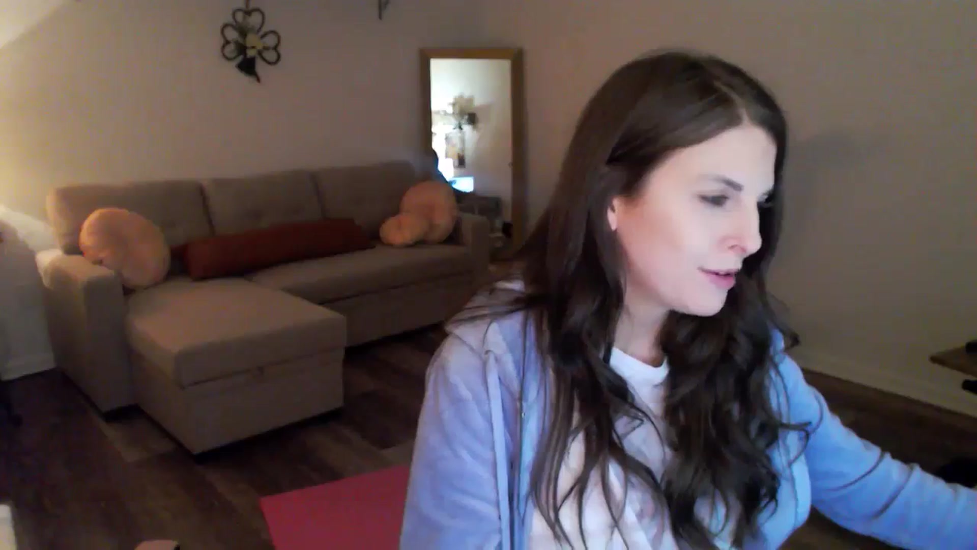 Gallery image thumbnail from Anna__Online's myfreecams stream on, 03/04/2024, 04:39 image 15 of 20