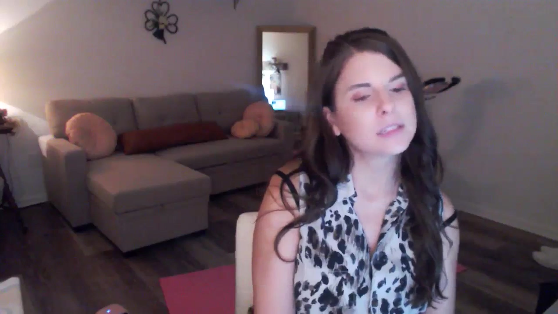 Gallery image thumbnail from Anna__Online's myfreecams stream on, 03/05/2024, 02:42 image 3 of 20