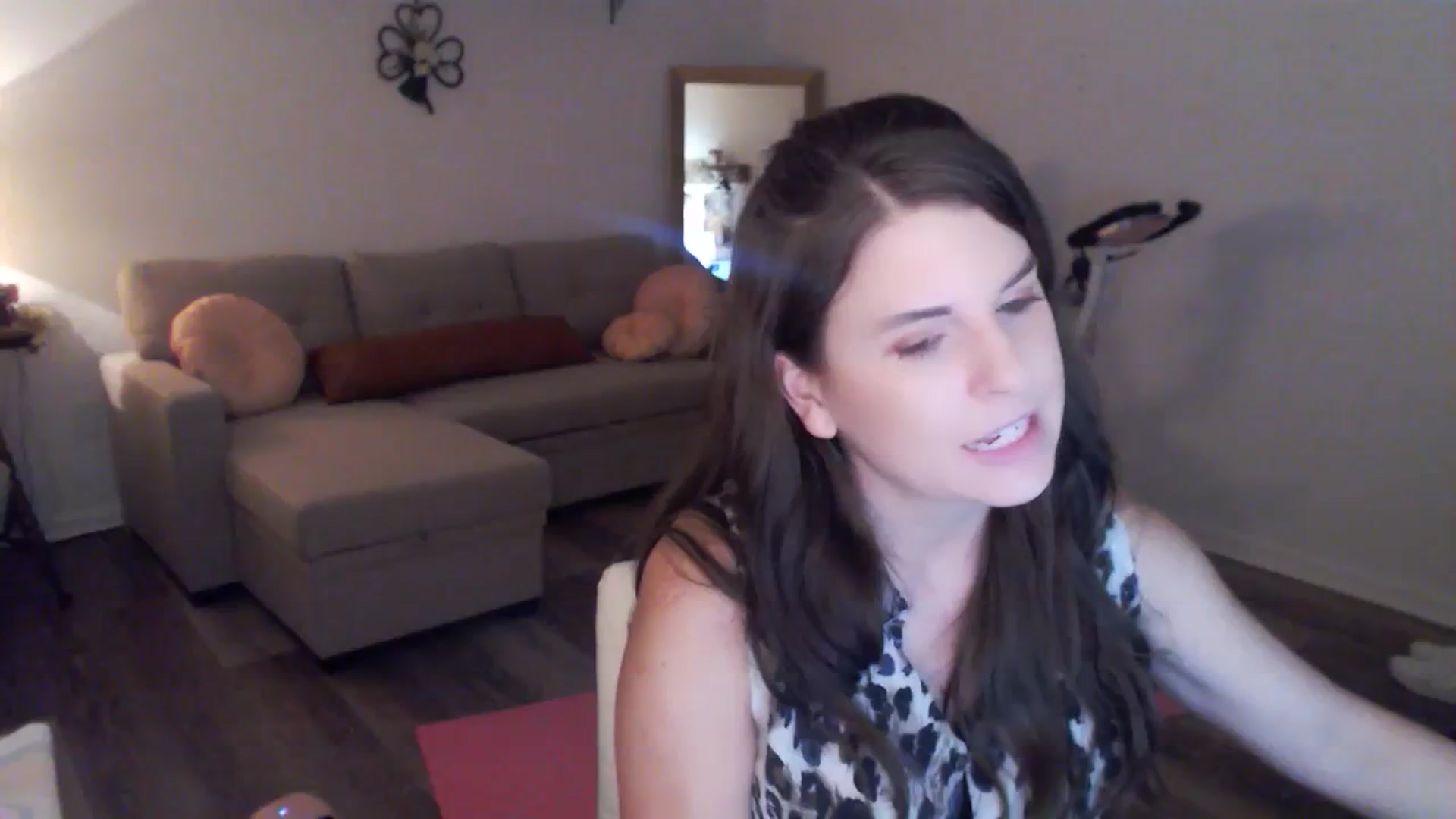 Gallery image thumbnail from Anna__Online's myfreecams stream on, 03/05/2024, 02:42 image 7 of 20