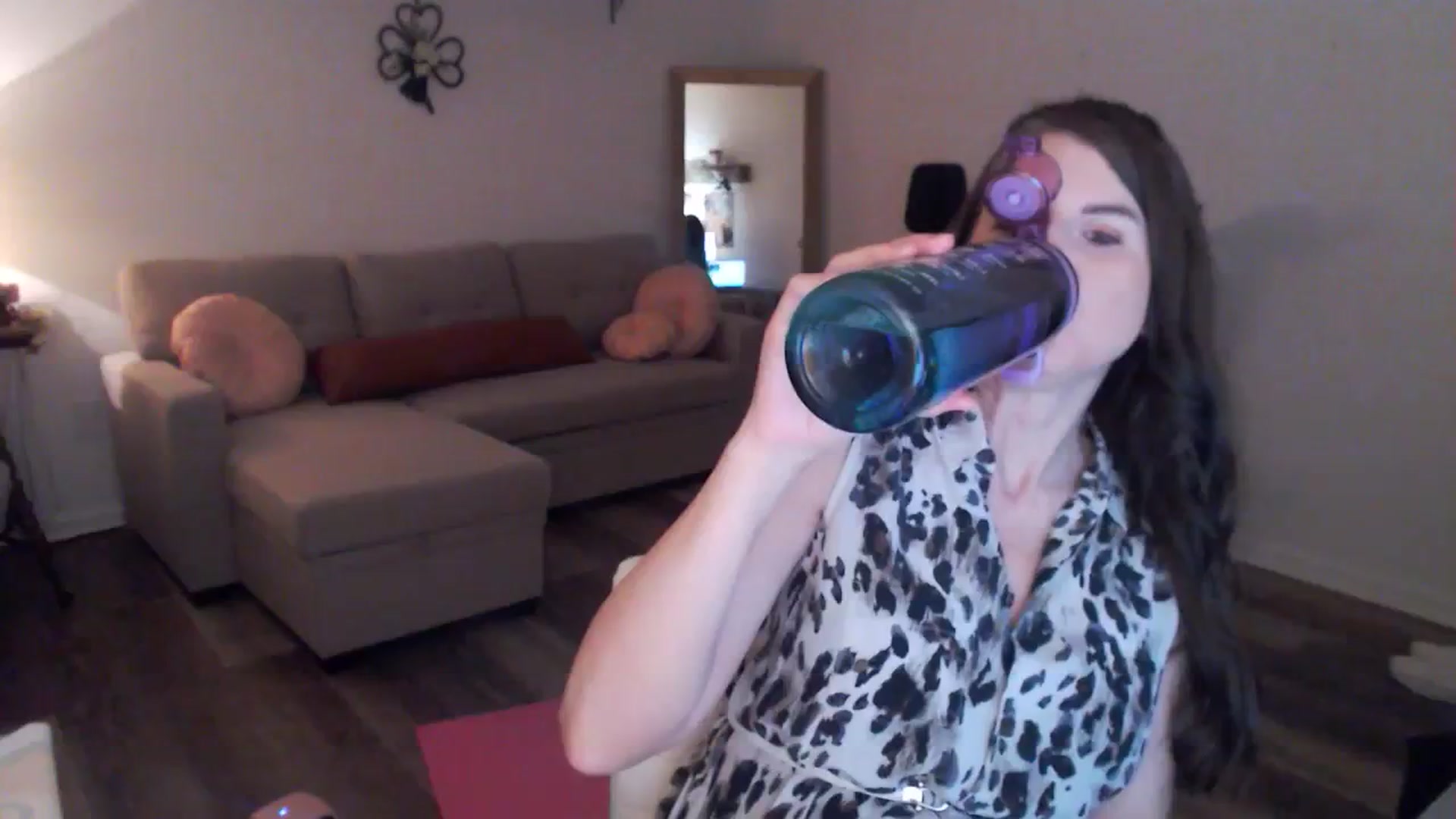 Gallery image thumbnail from Anna__Online's myfreecams stream on, 03/05/2024, 02:42 image 1 of 20